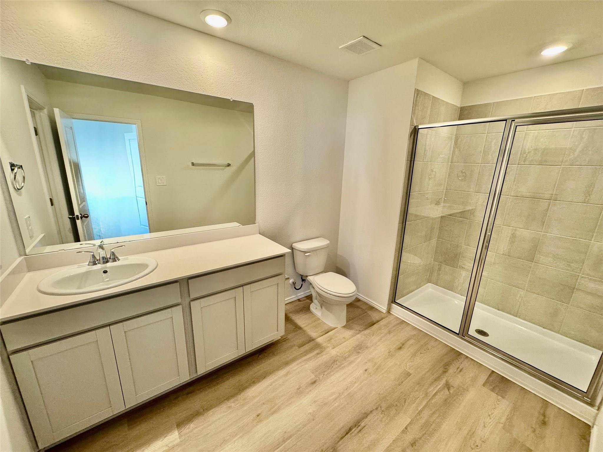 105 Calcite RD #4, Kyle, TX 78640