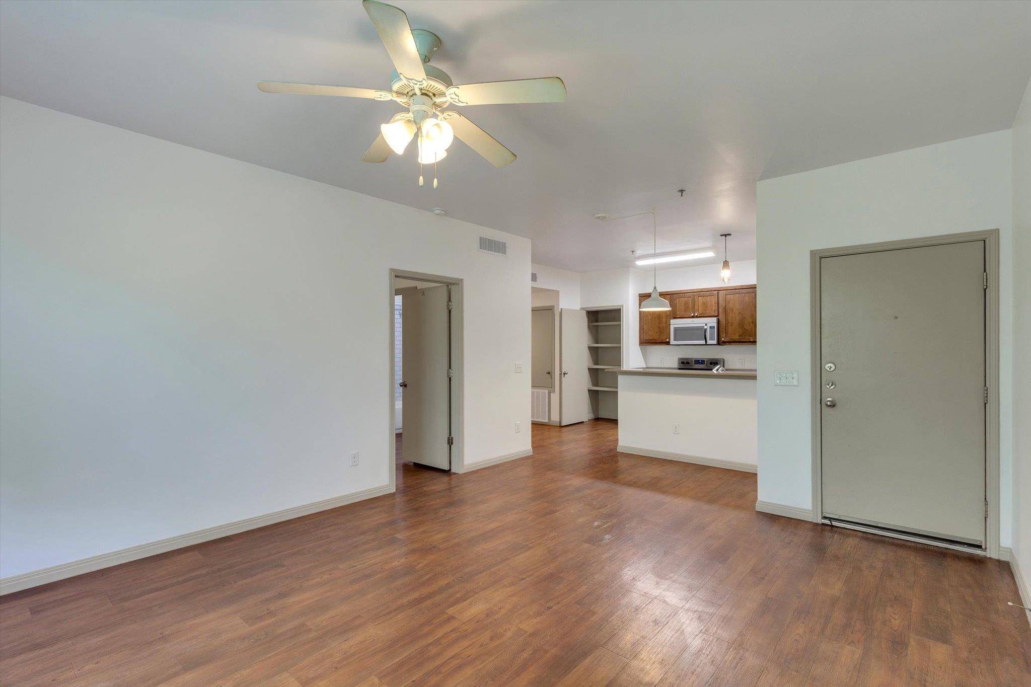 1011 N Lbj DR #101A, San Marcos, TX 78666