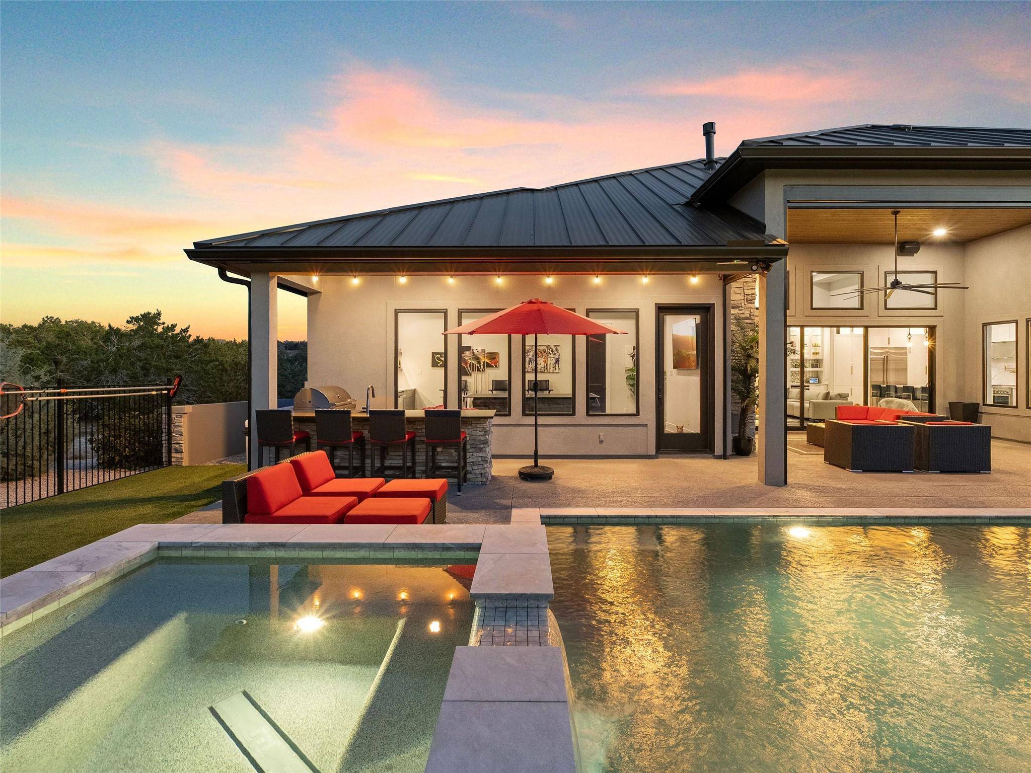 1709 Paradise PKWY, Canyon Lake, TX 78133