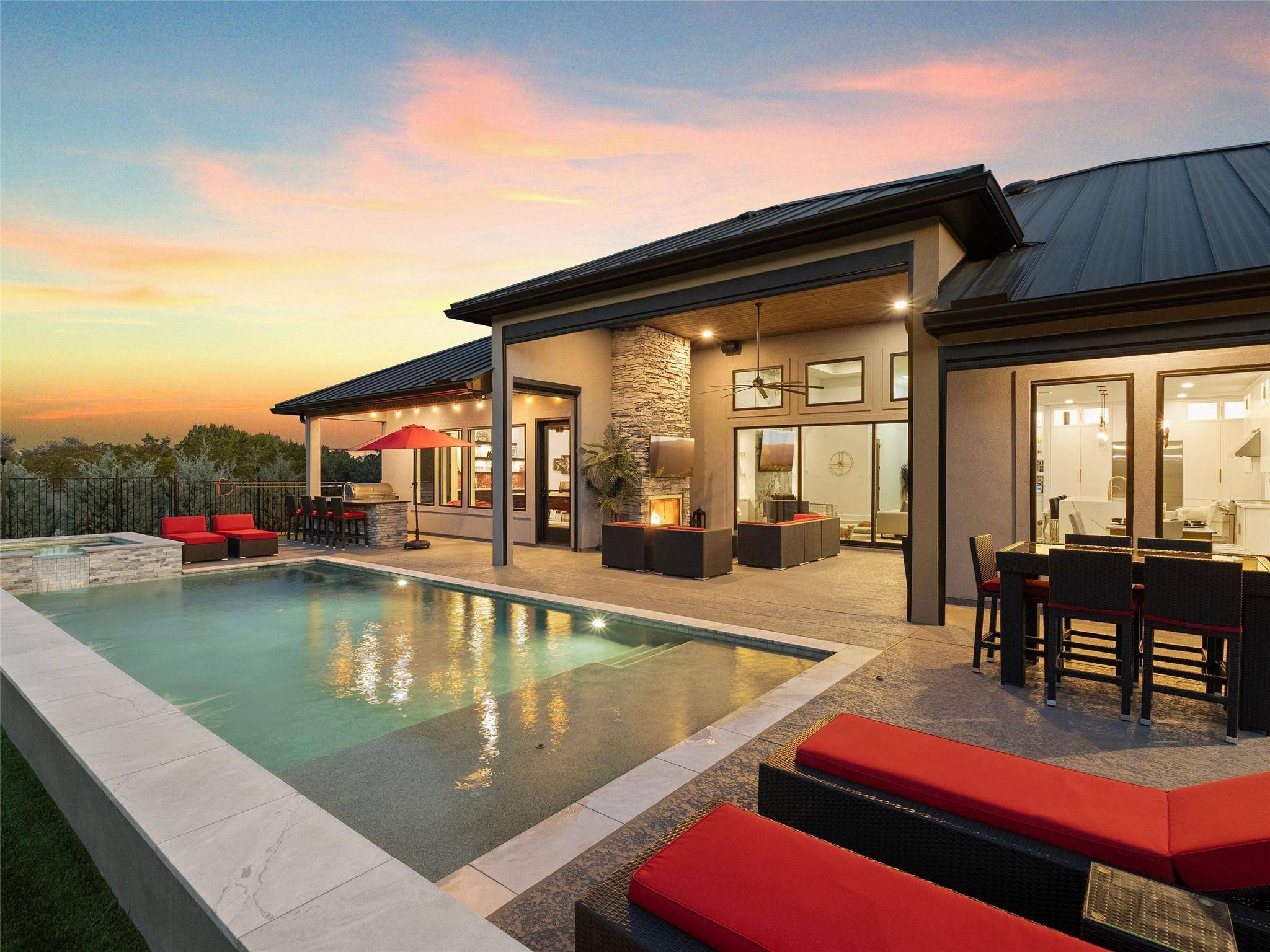 1709 Paradise PKWY, Canyon Lake, TX 78133