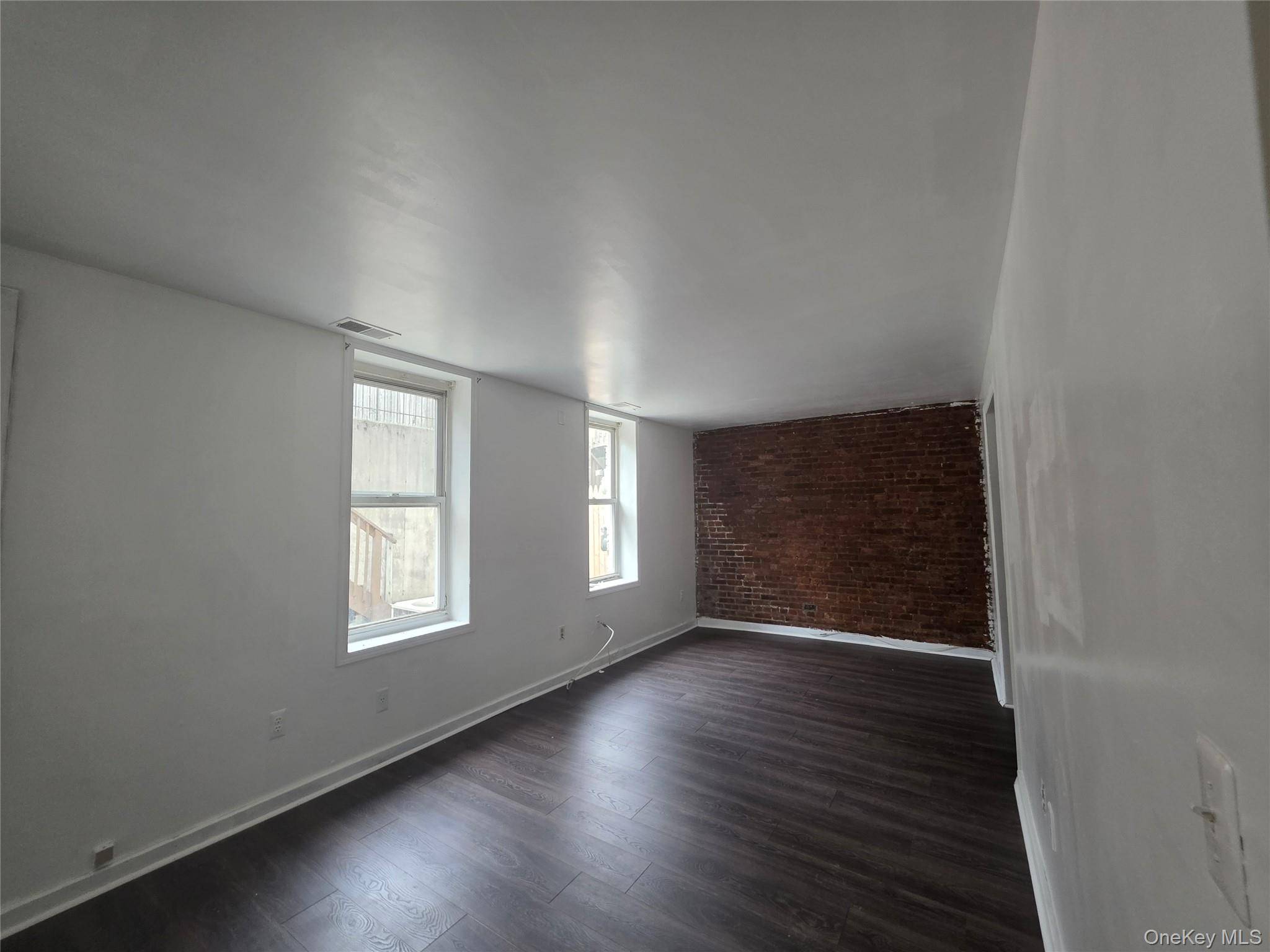 8 Main ST #1, Chester, NY 10918