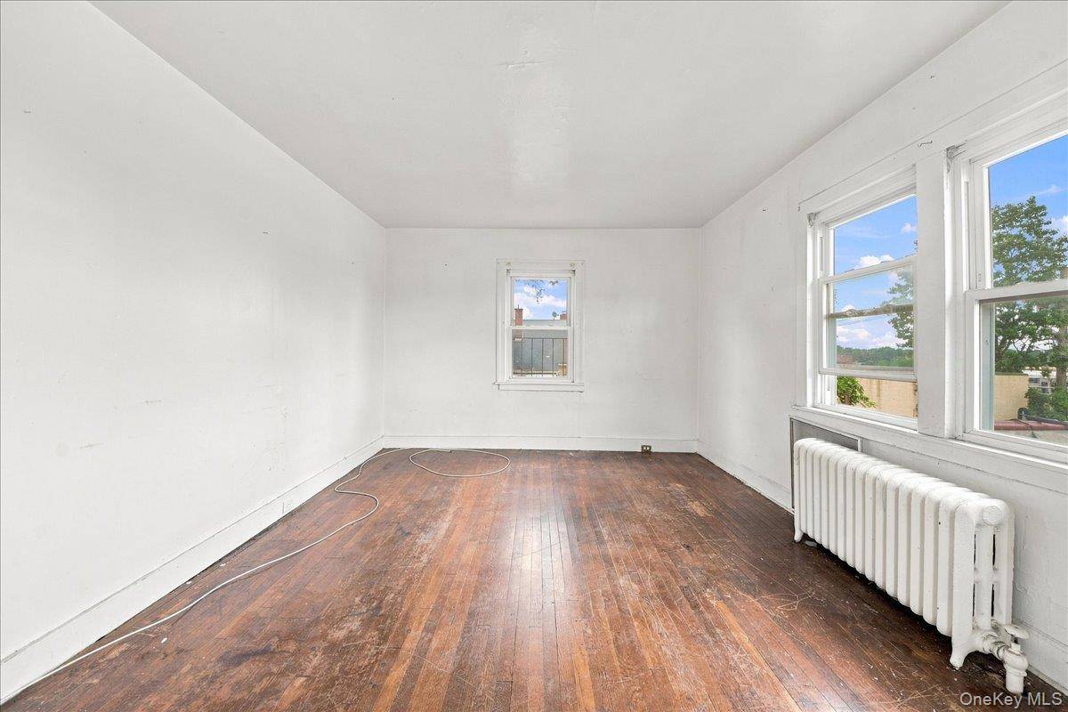 461 S 1st AVE, Mount Vernon, NY 10550