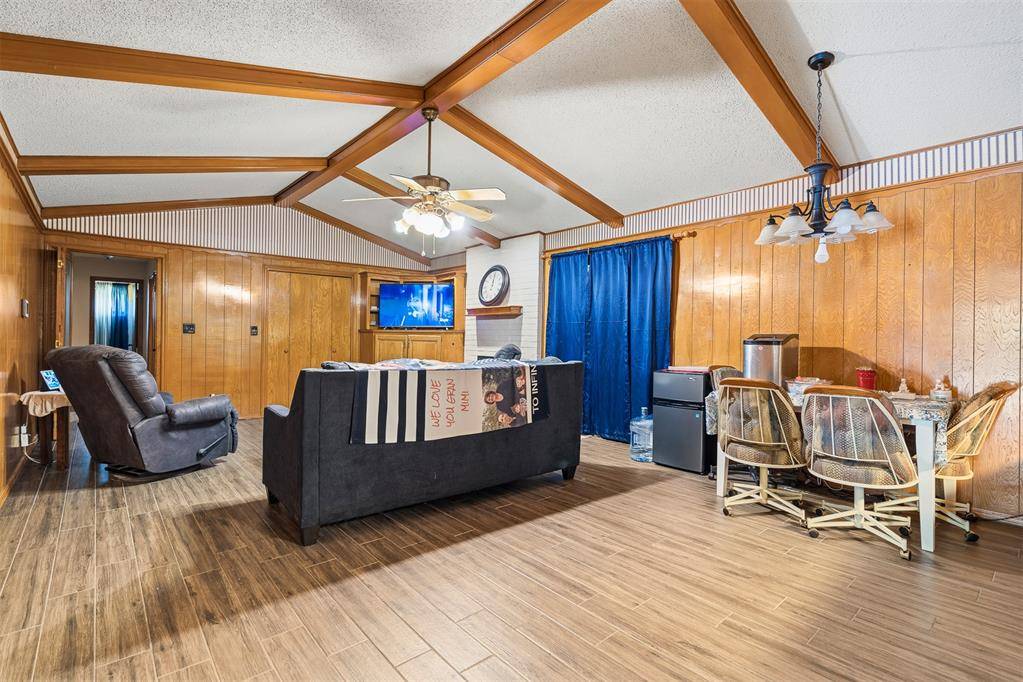 113 Circle DR, Davis, OK 73030