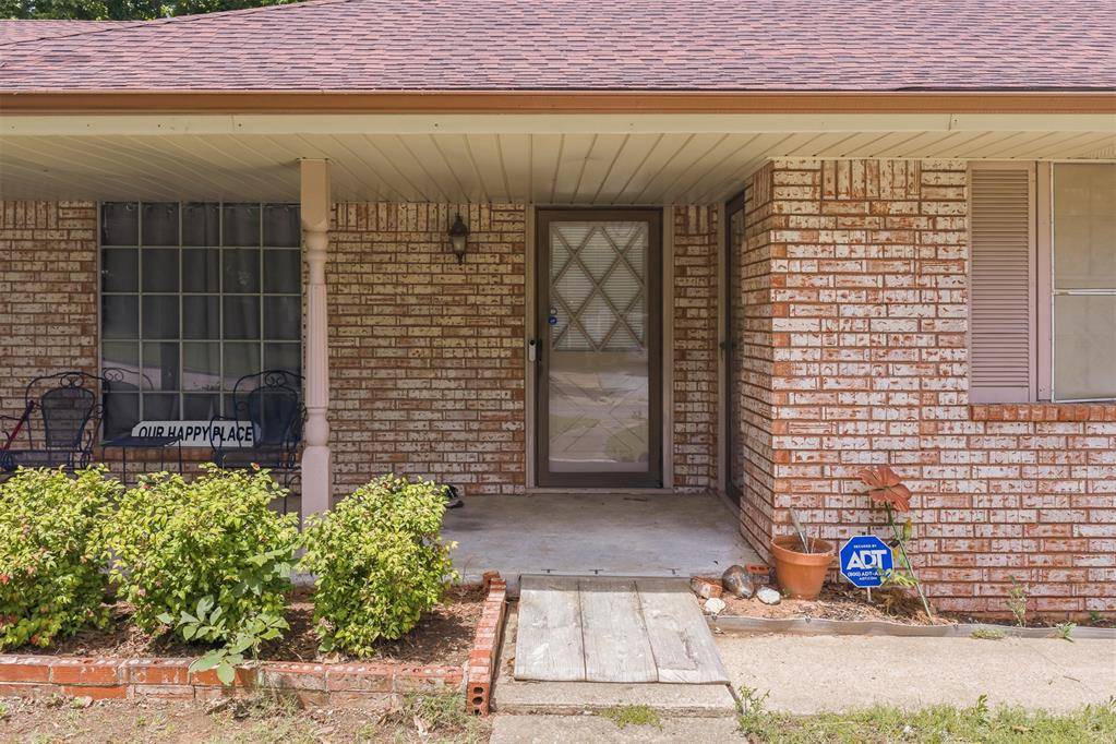 113 Circle DR, Davis, OK 73030