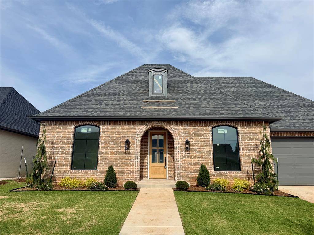 12805 Cobblestone Curve RD, Oklahoma City, OK 73142