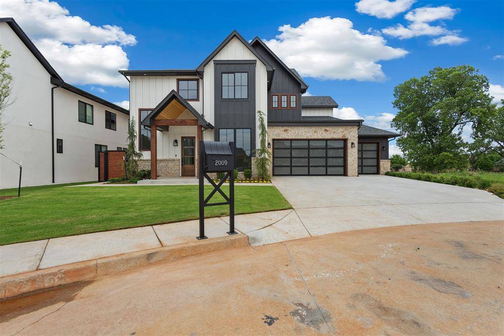 2009 Colonial WAY, Edmond, OK 73025