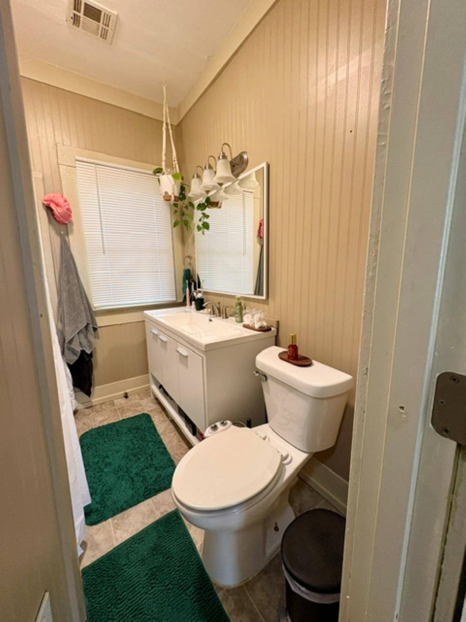 1218 W Central Ave, El Dorado, KS 67042