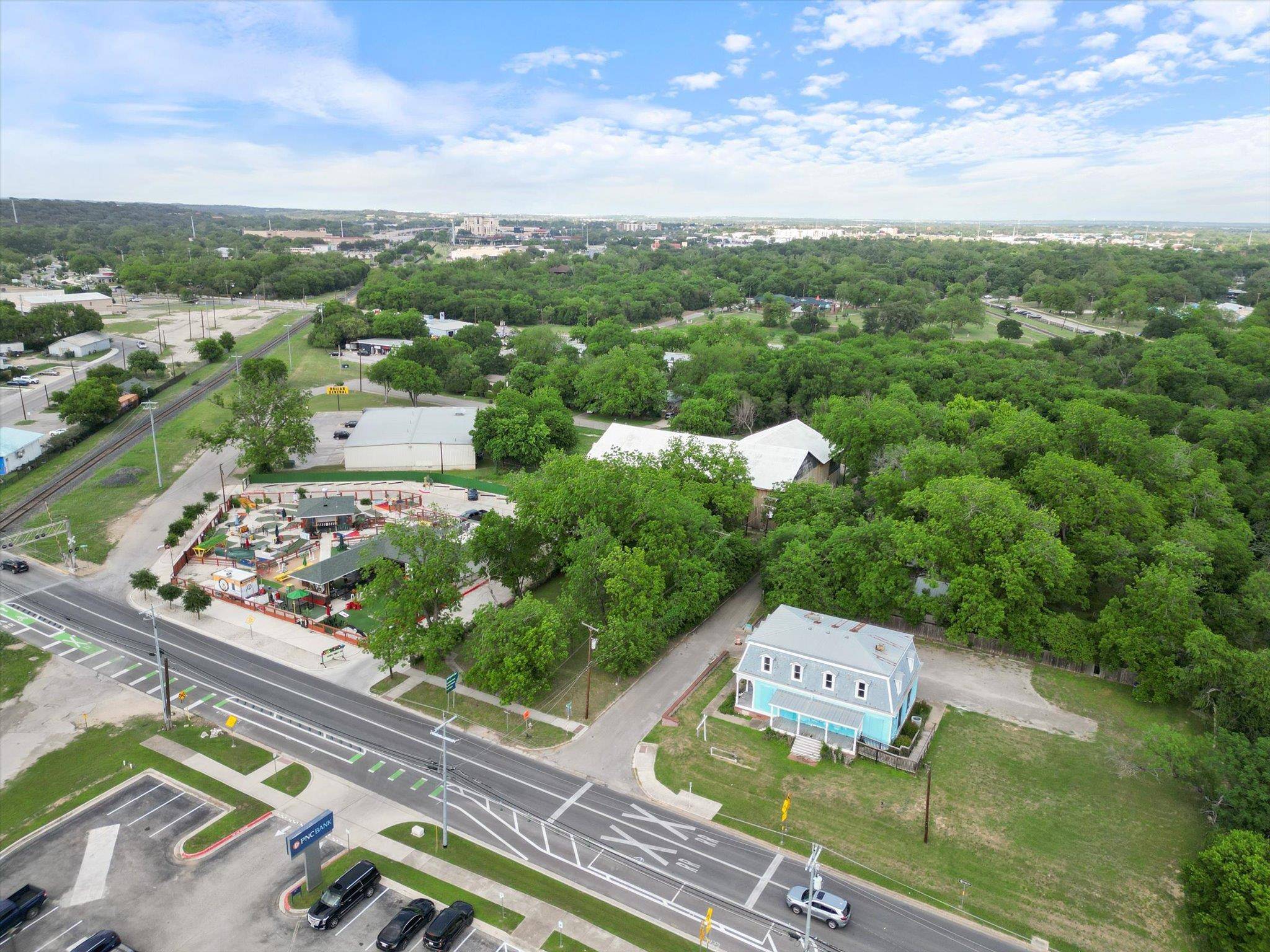321 S Lbj DR, San Marcos, TX 78666