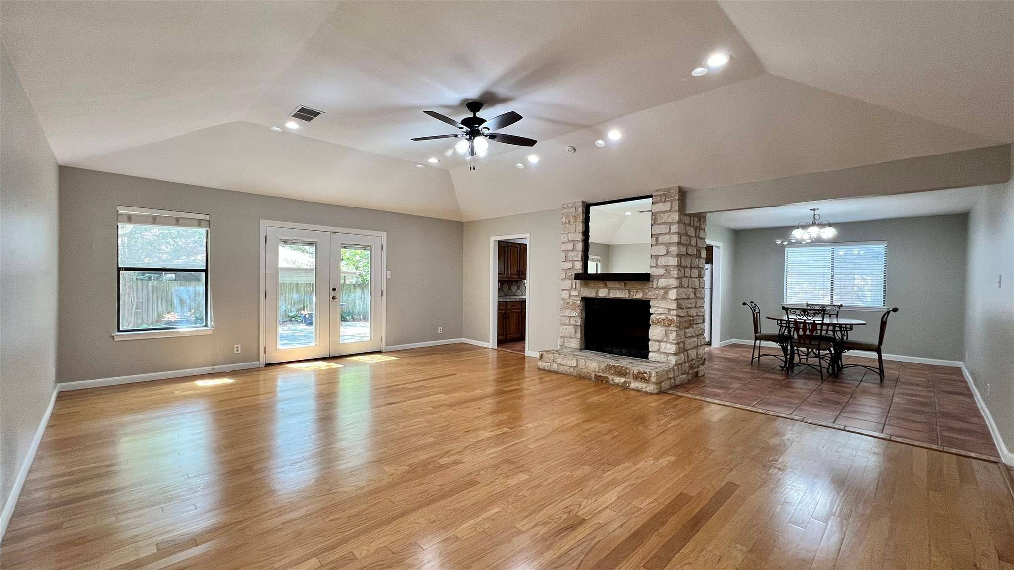 5837 Secrest DR, Austin, TX 78759