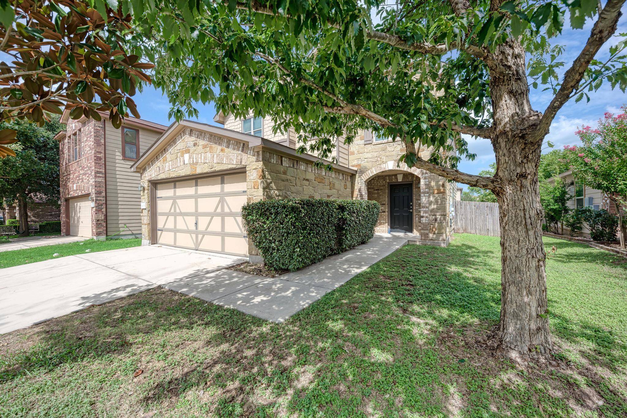 9009 Stambourne ST, Austin, TX 78747
