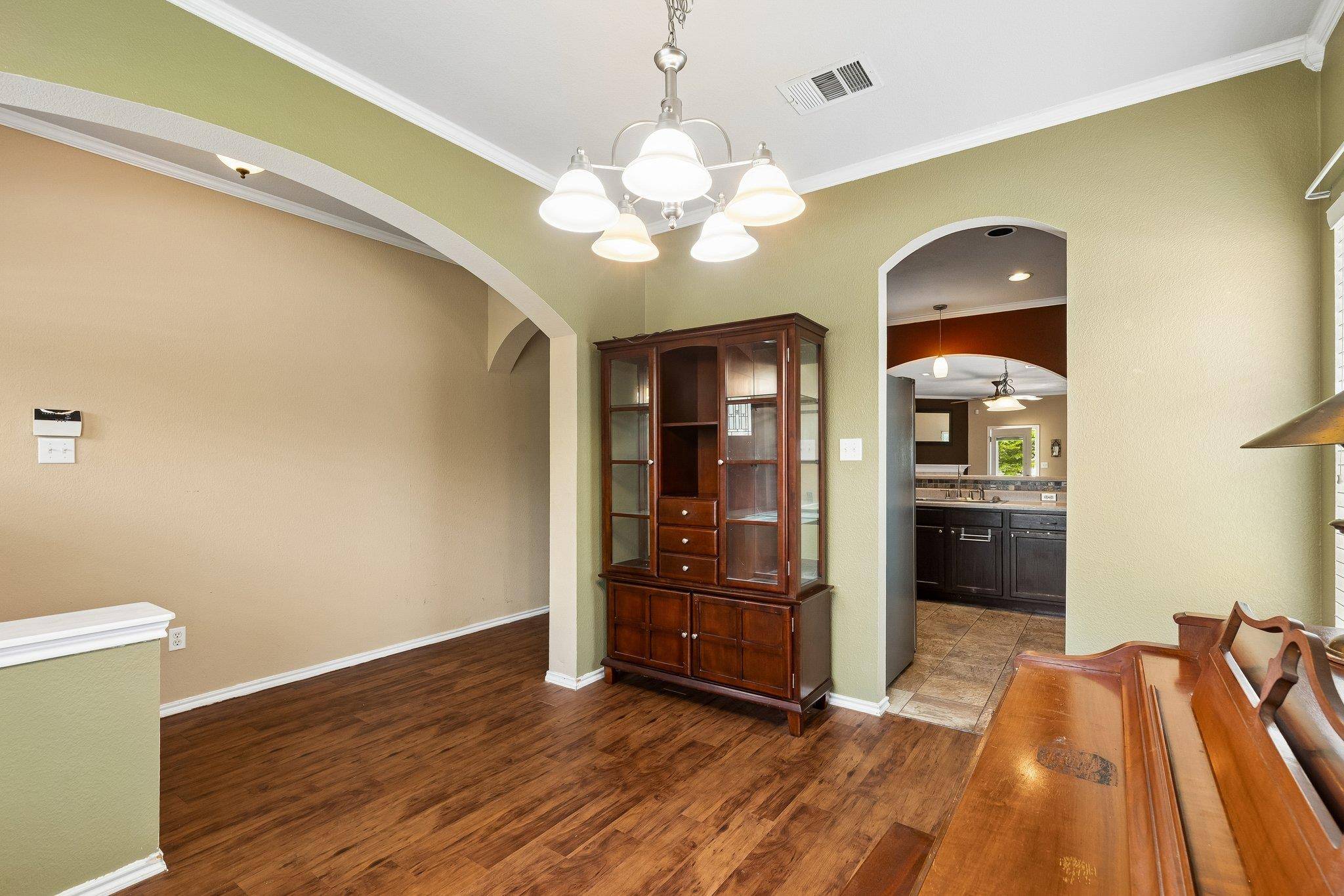 9209 Brandts Wood ST, Austin, TX 78744