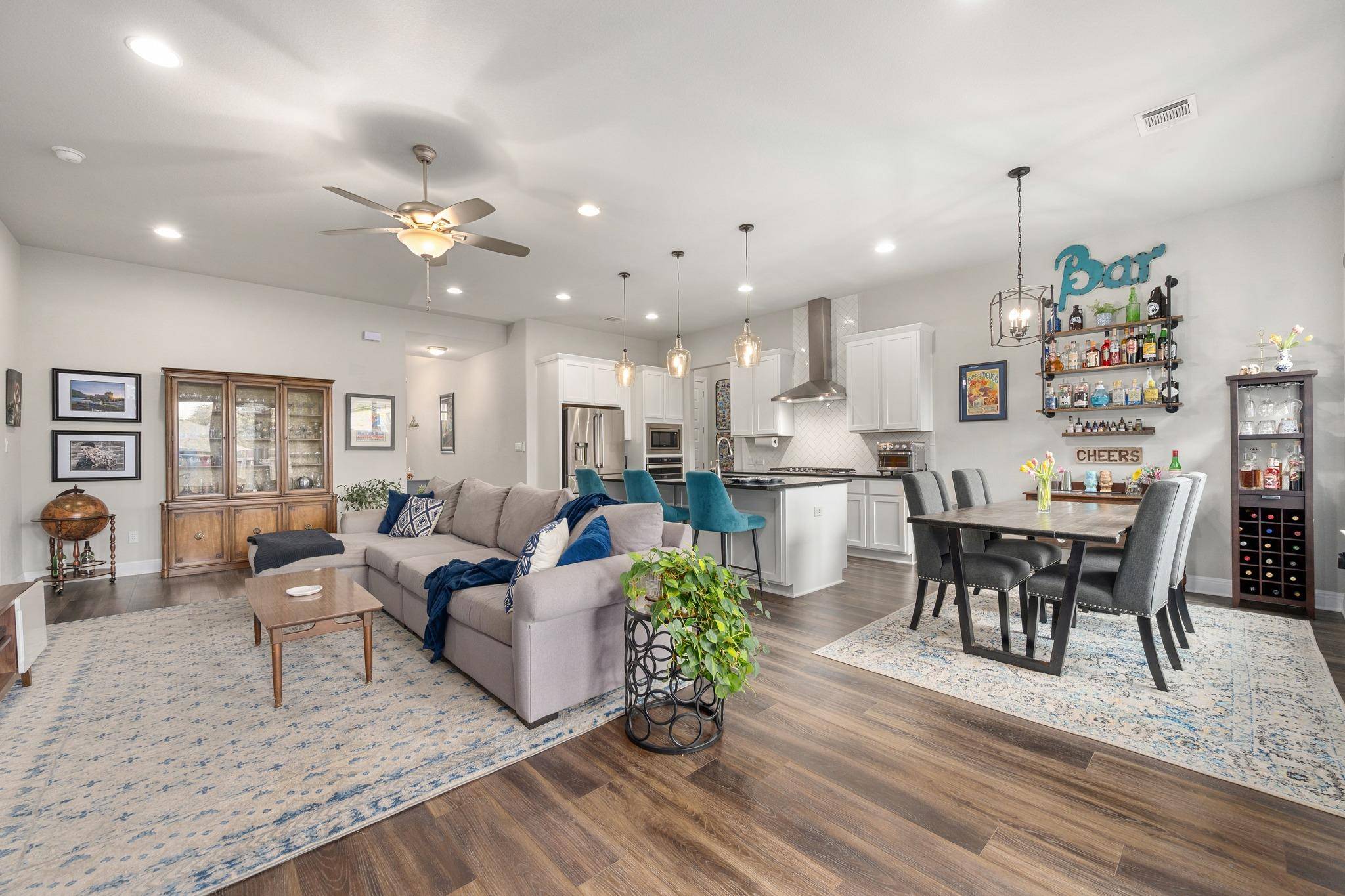 3925 Tavarez ST, Round Rock, TX 78681