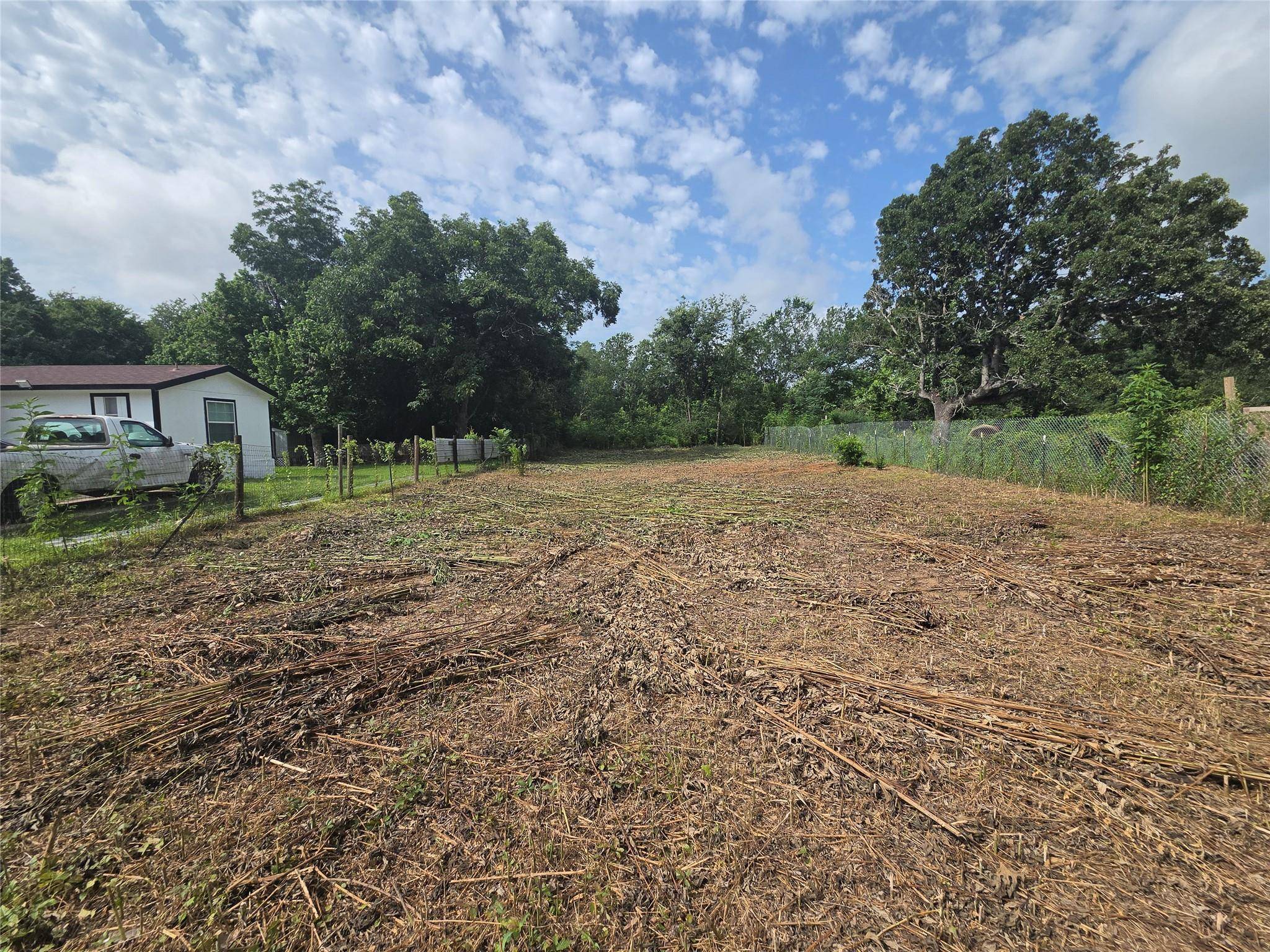 327 HOUSTON ELGIN, TX 78621 ST, Elgin, TX 78621