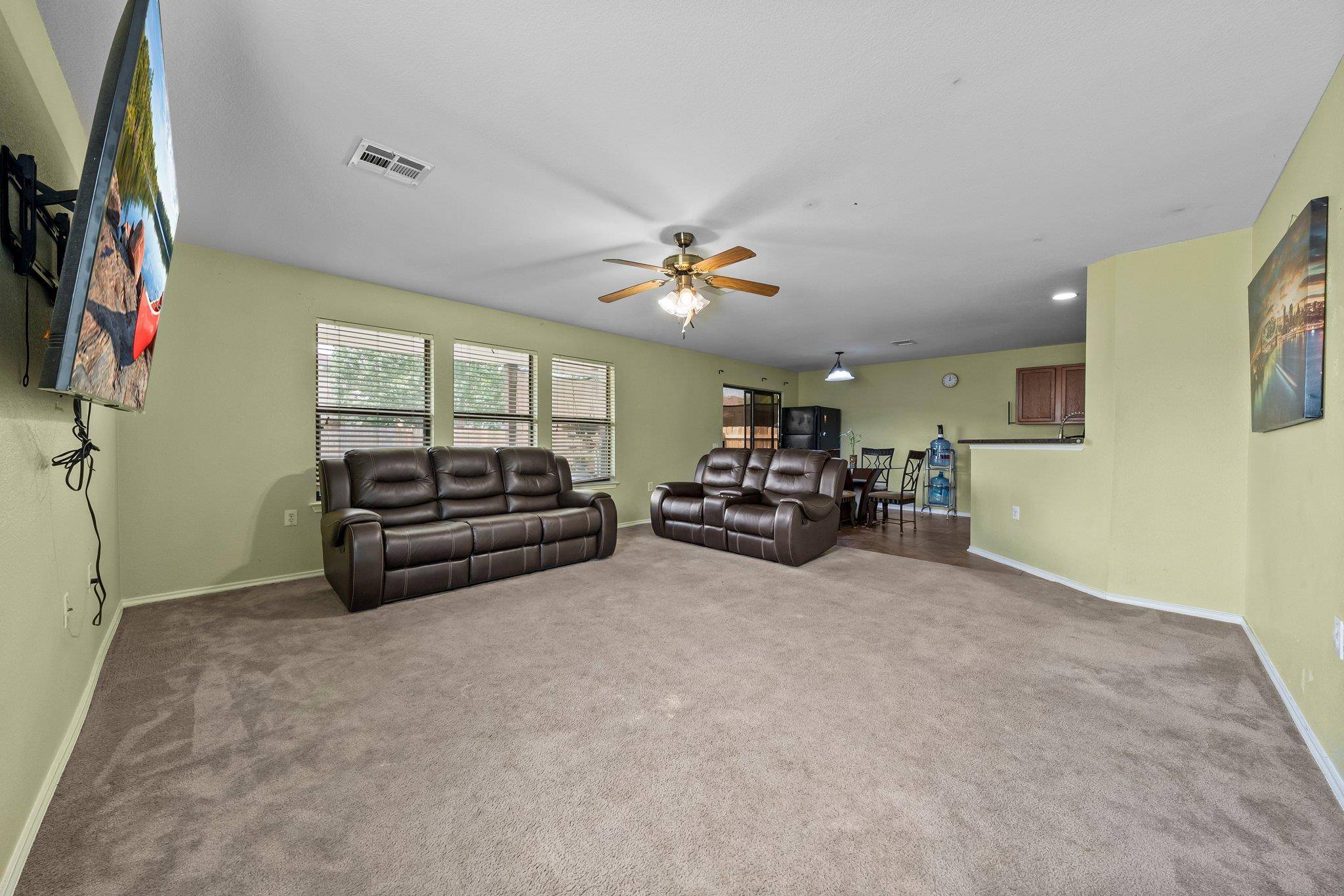 6829 Walkup LN, Austin, TX 78747