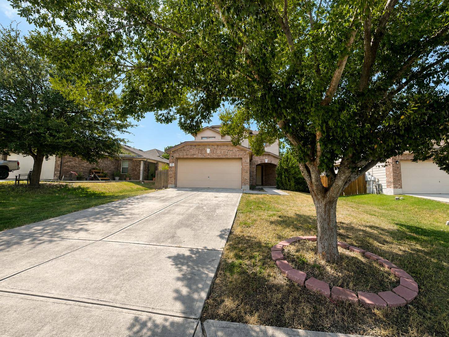 122 Rummel DR, Kyle, TX 78640