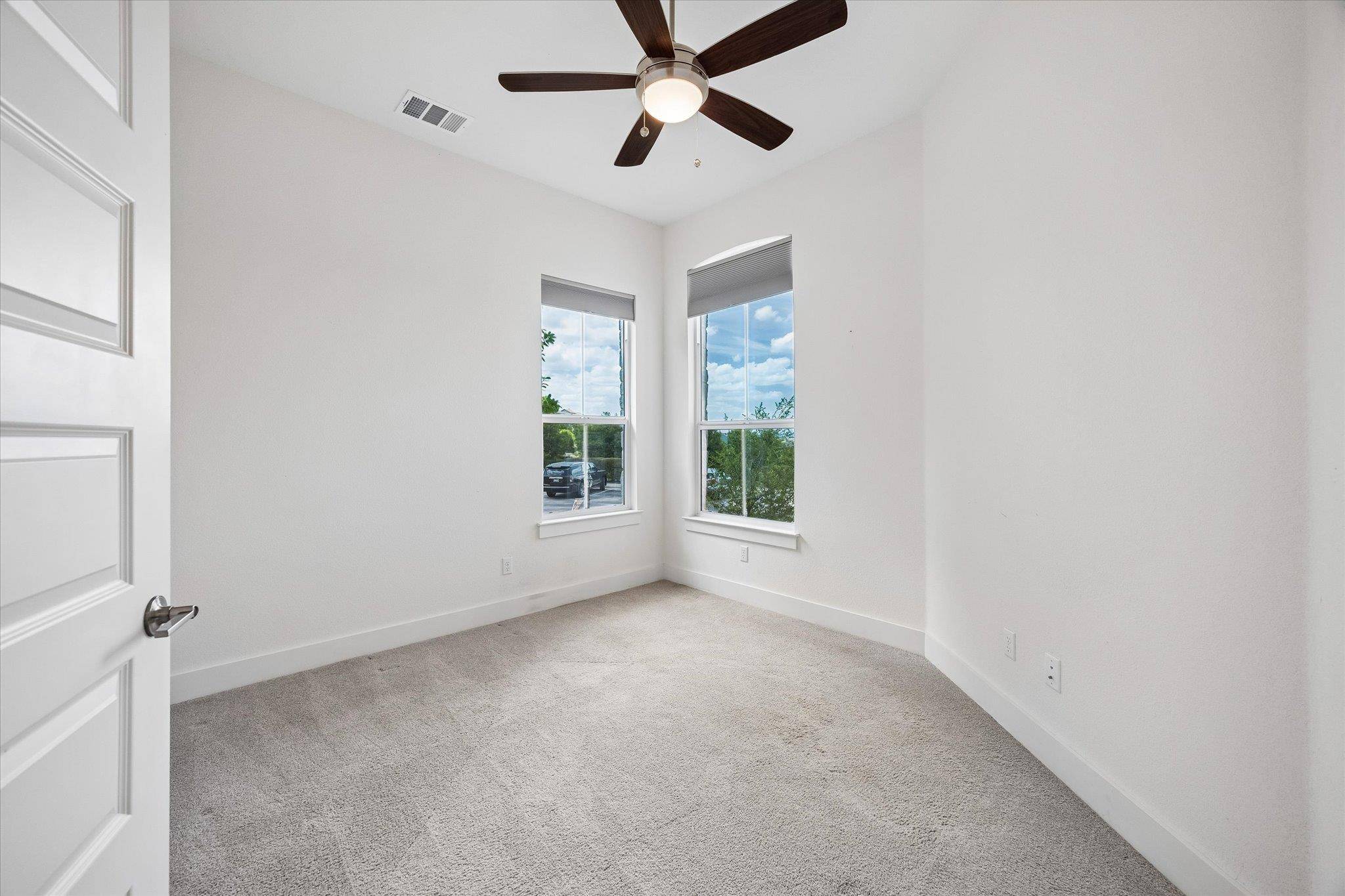109 Beneteau DR, Austin, TX 78738