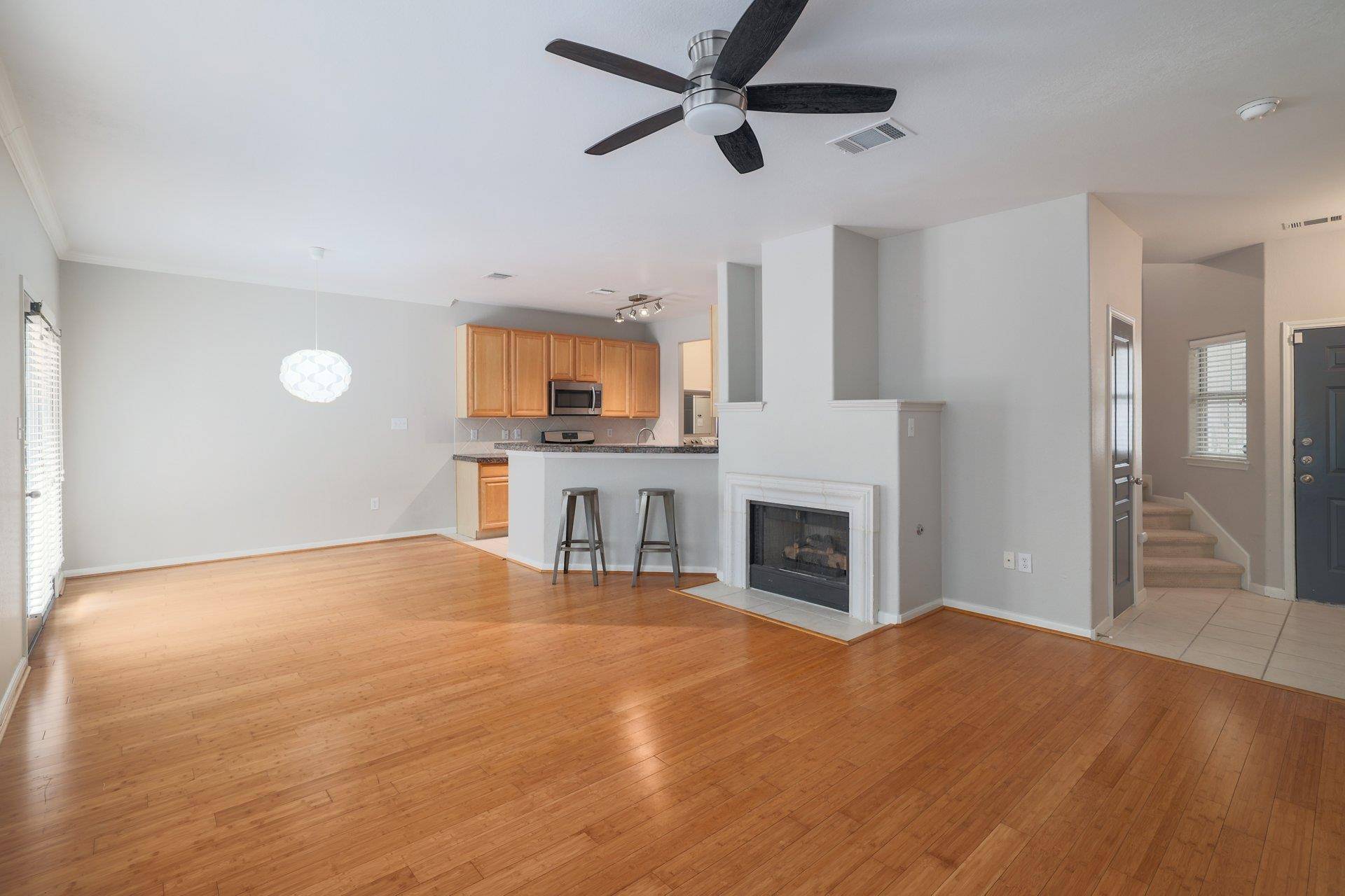 4620 W William Cannon DR #60, Austin, TX 78749