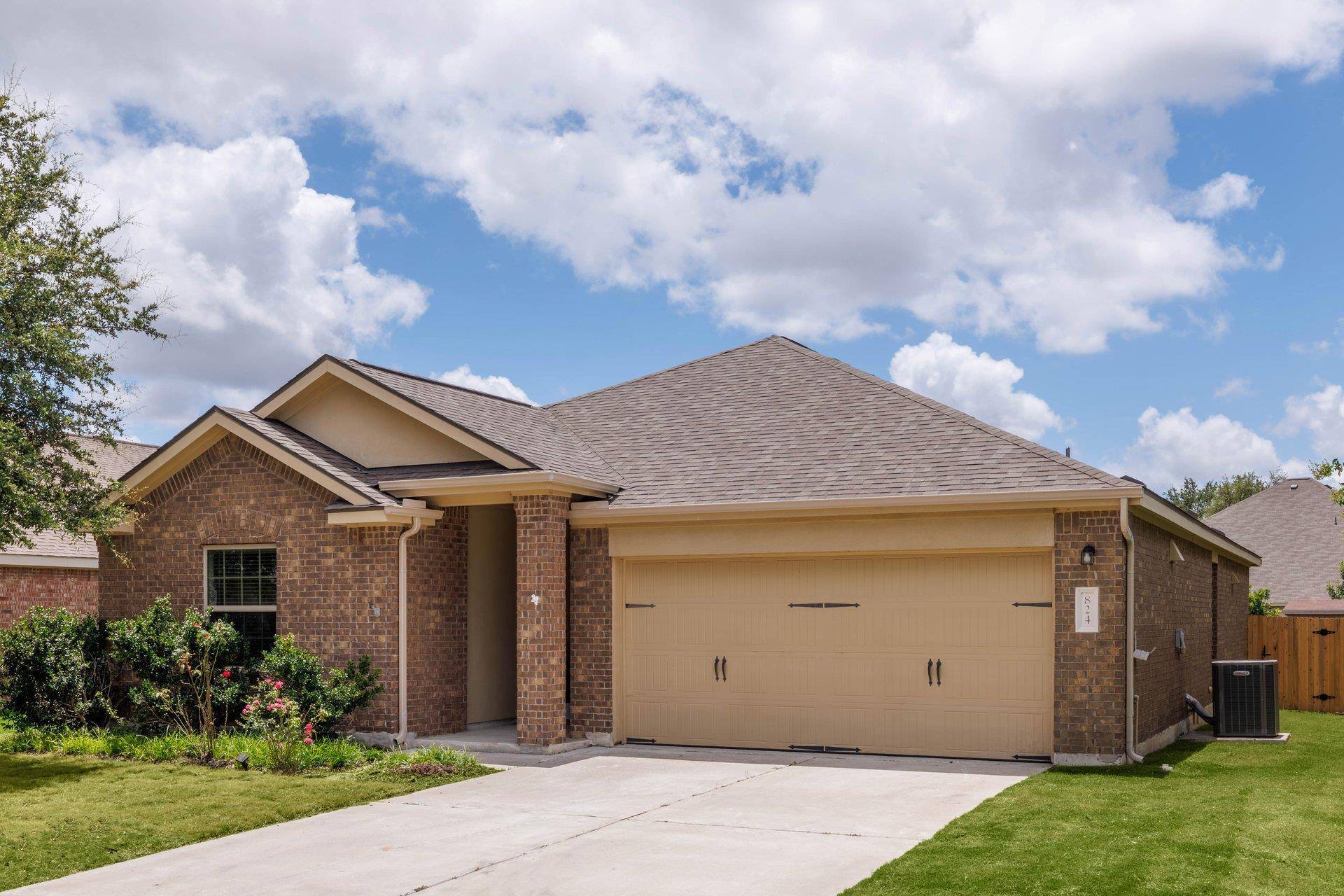 824 Tabernash DR, Leander, TX 78641