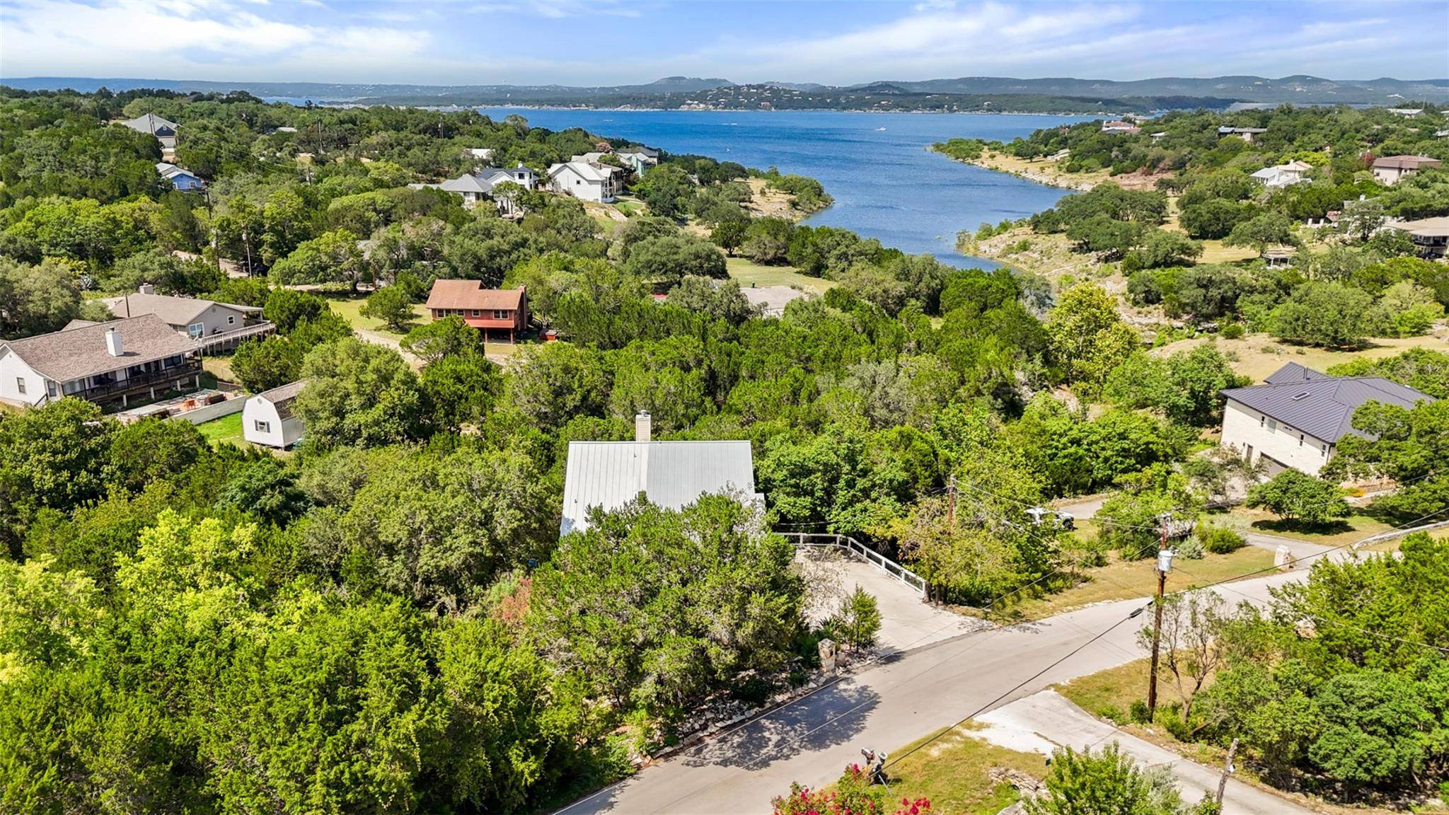 971 Barbara DR, Canyon Lake, TX 78133
