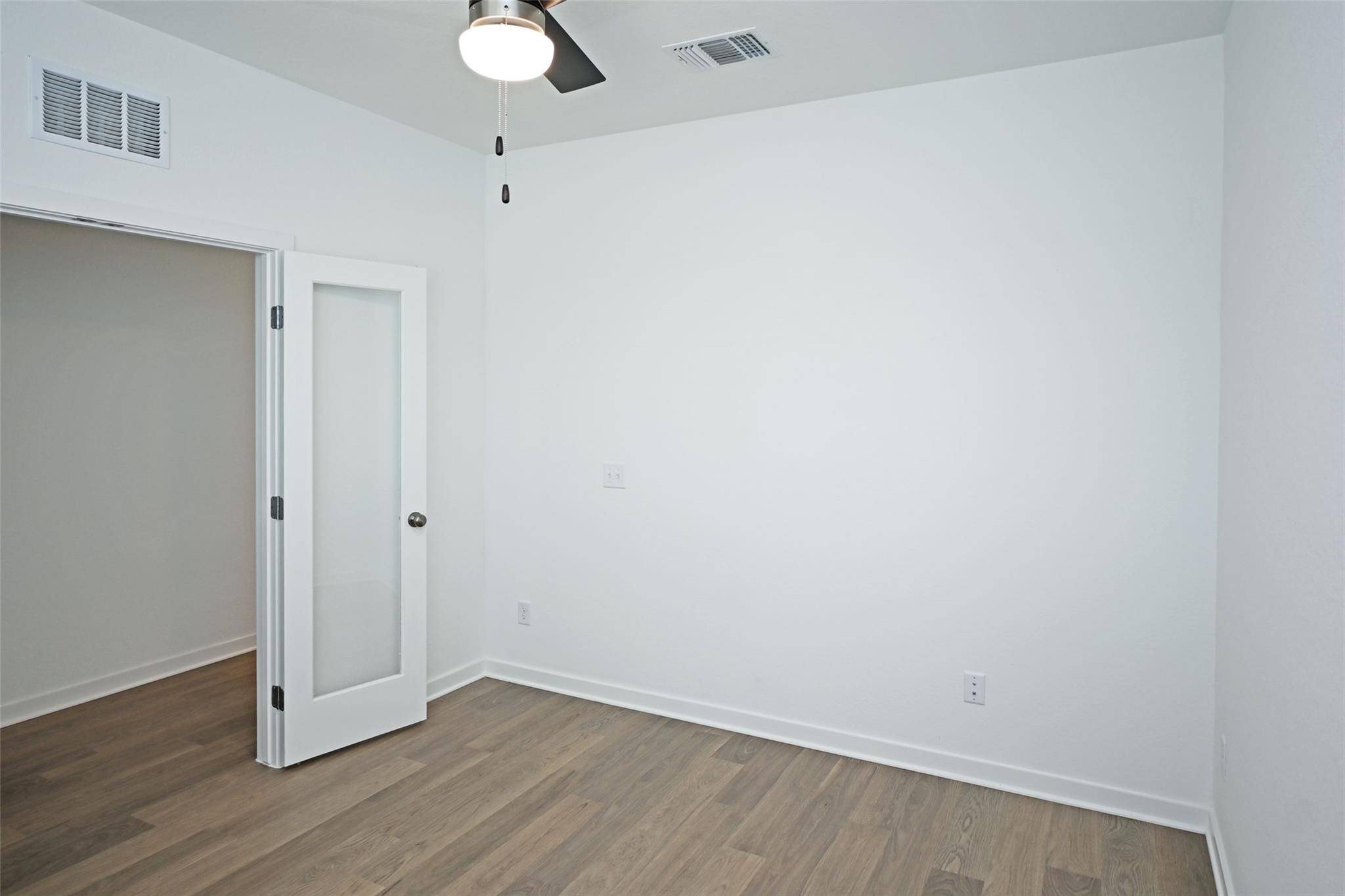 261 Elk Ave, San Marcos, TX 78666