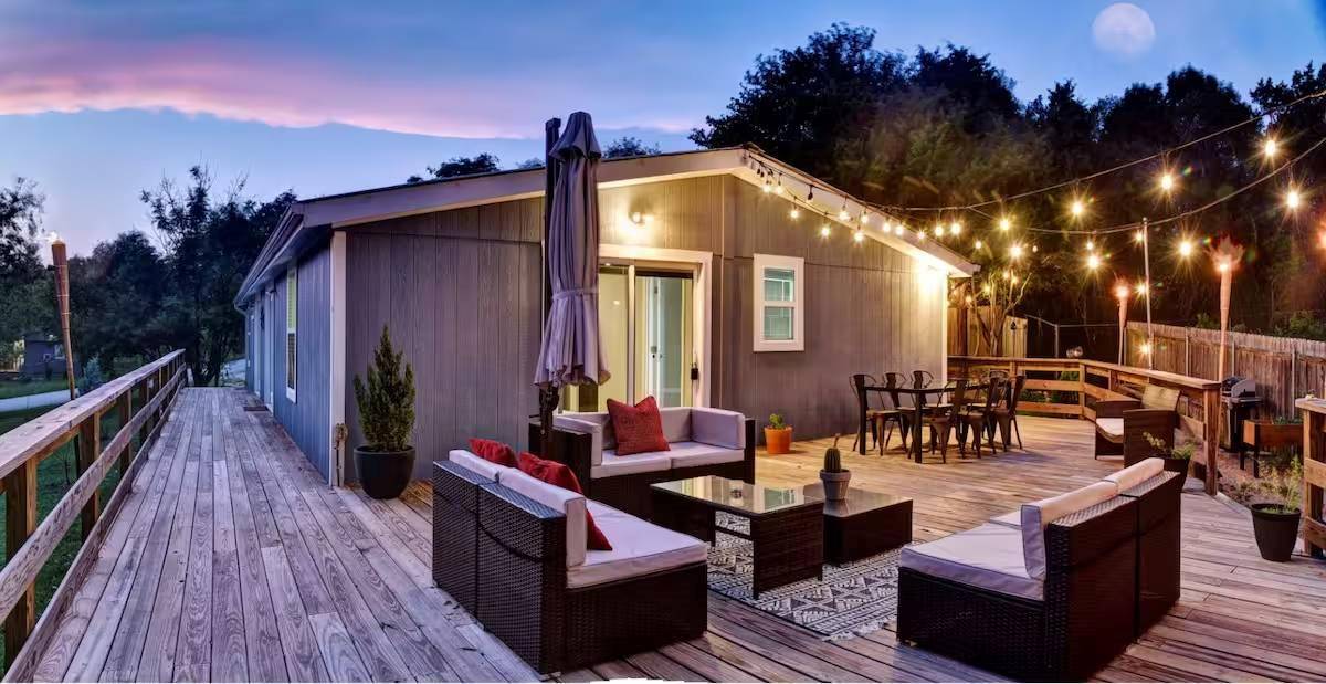 8807 High Valley RD, Austin, TX 78737