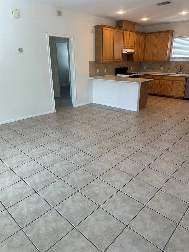 5401 Evans Ave #B, Austin, TX 78751