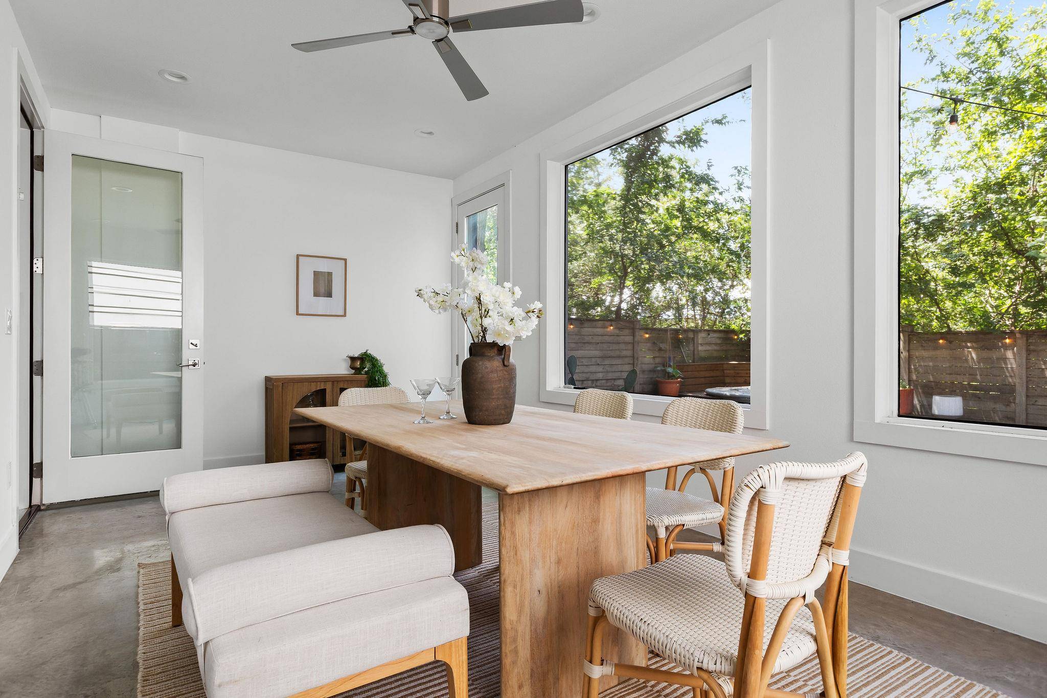 1182 Oakgrove Ave #A, Austin, TX 78702