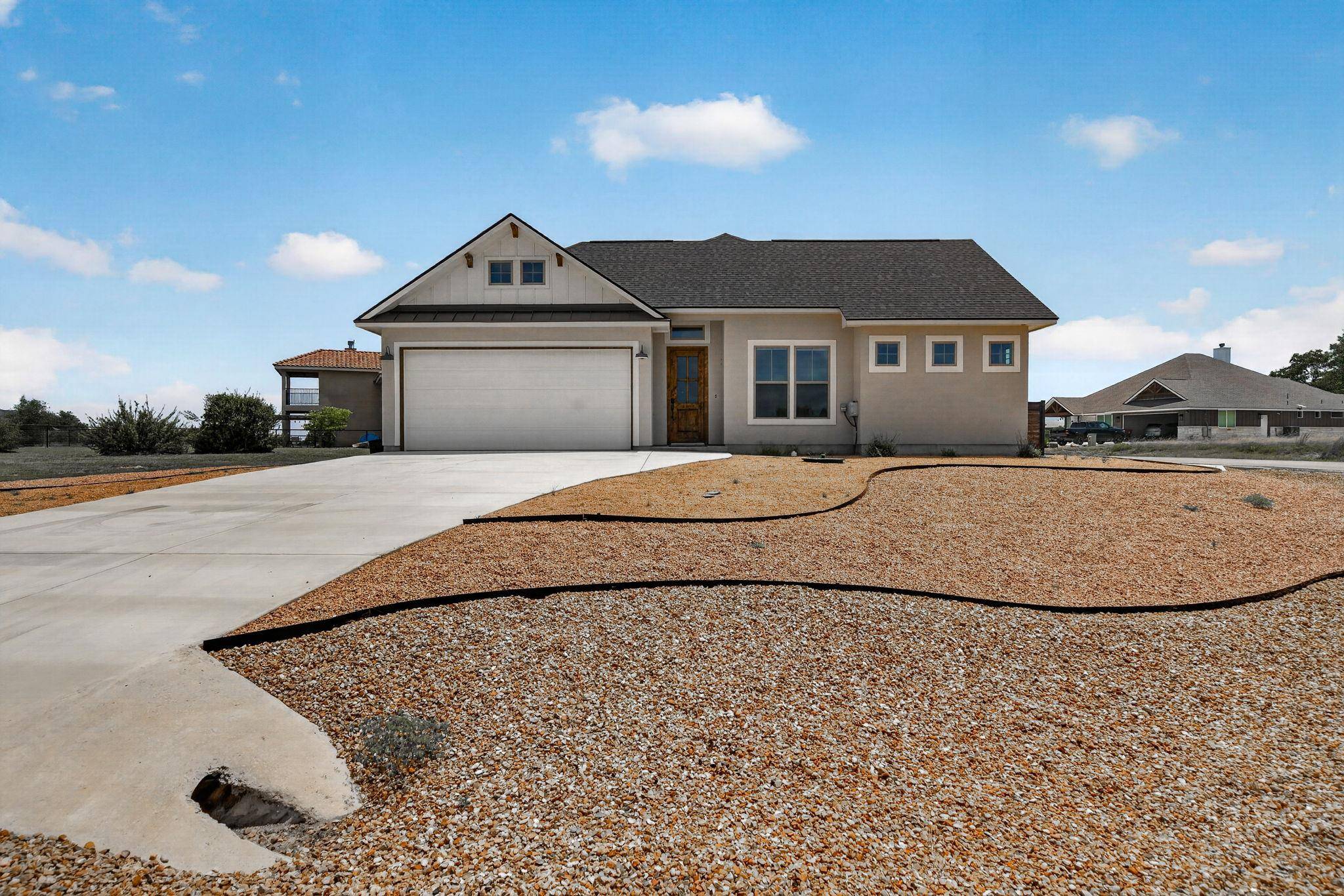101 Alf Hunter, Blanco, TX 78606