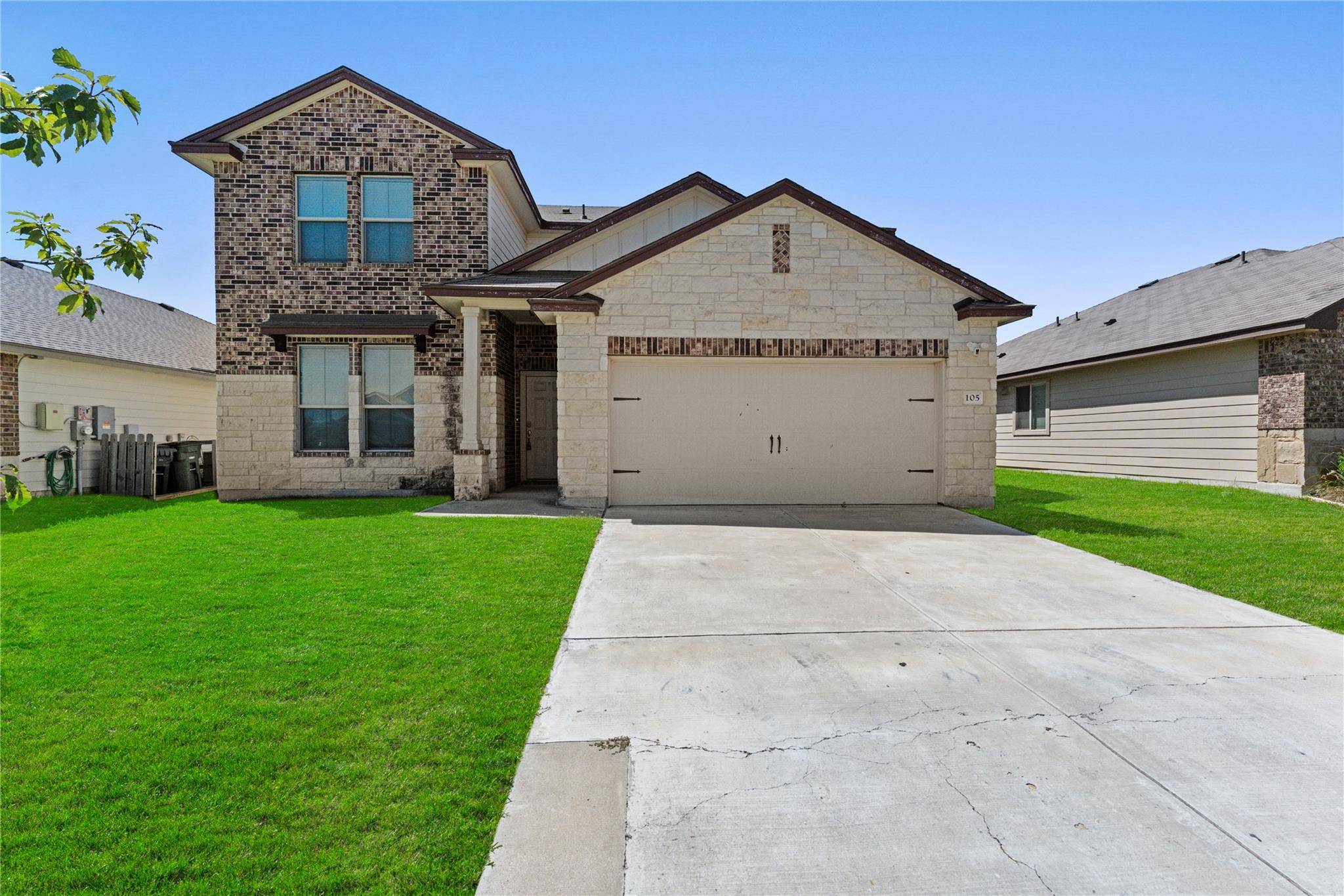 105 GREEN JAY DR, Jarrell, TX 76537