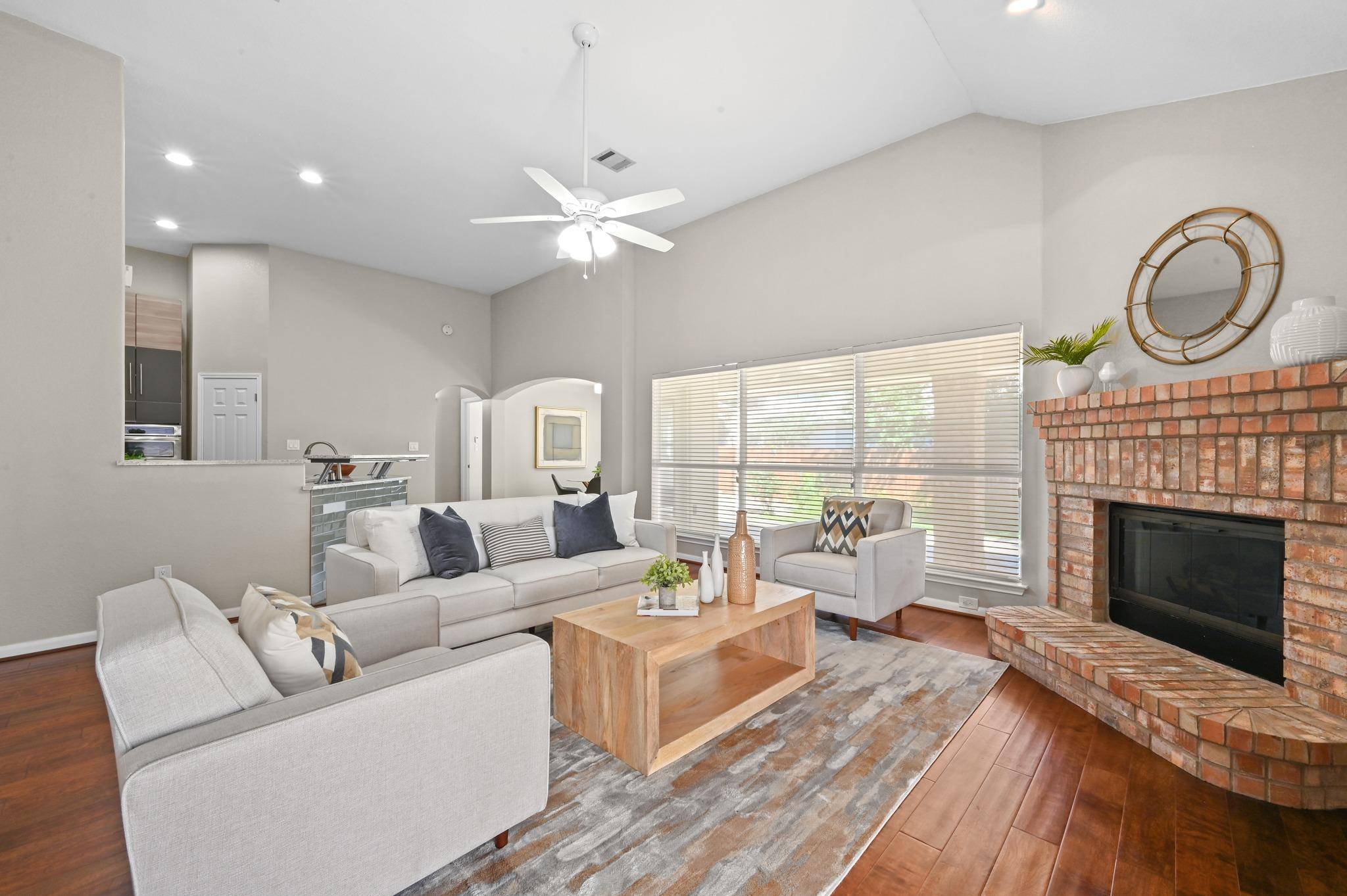905 Hunters Creek DR, Cedar Park, TX 78613