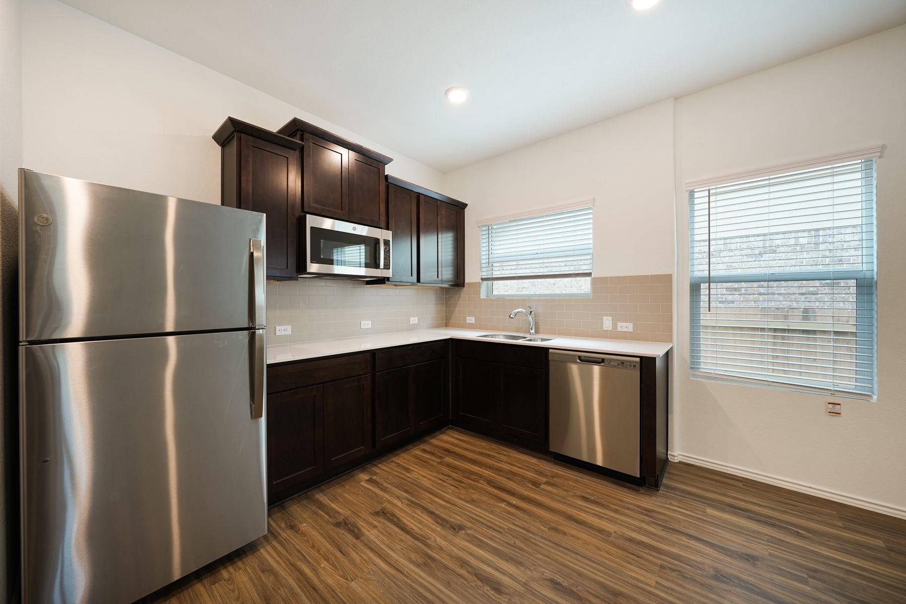 932 Mallow RD, Leander, TX 78641