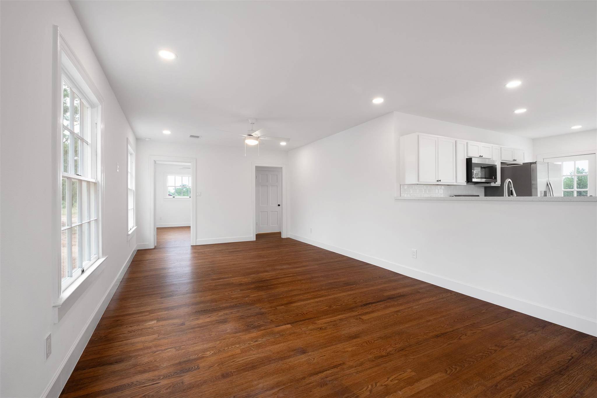 251 Foothill RD, Bastrop, TX 78602