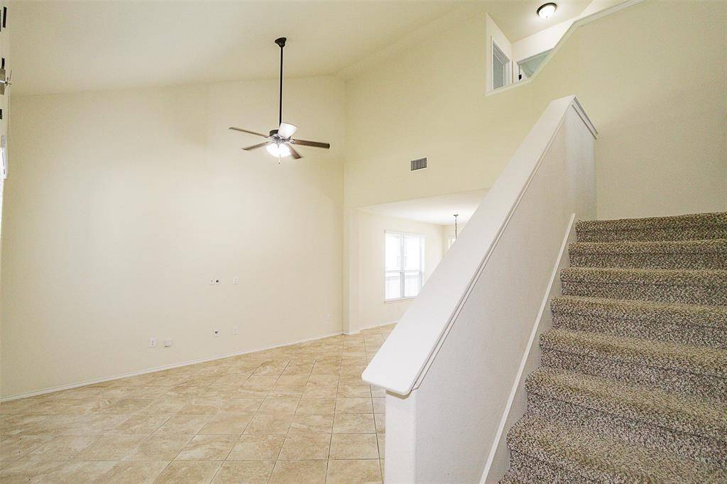 317 Noddy RD, Buda, TX 78610