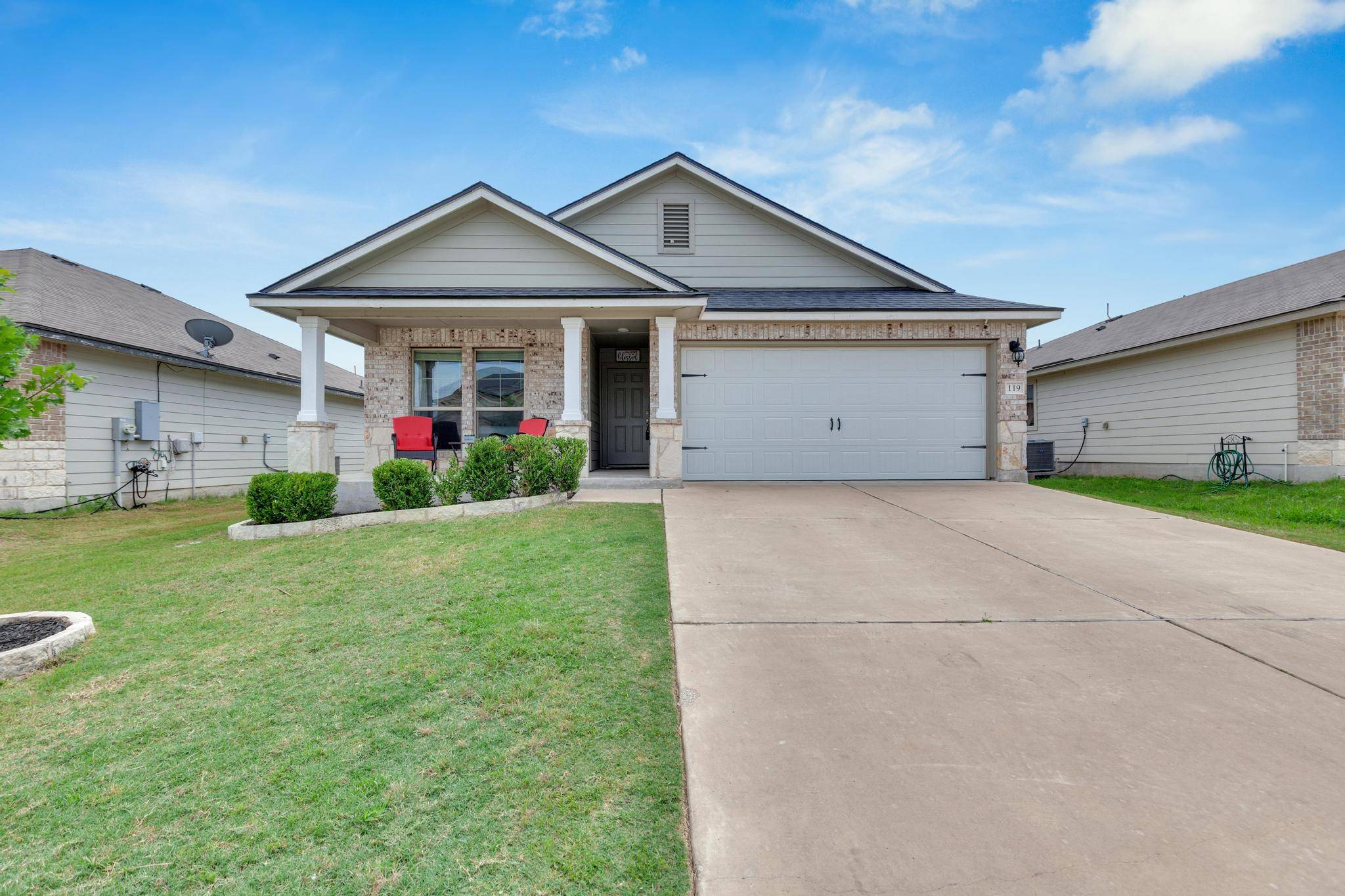119 Beth Ann LOOP, Taylor, TX 76574