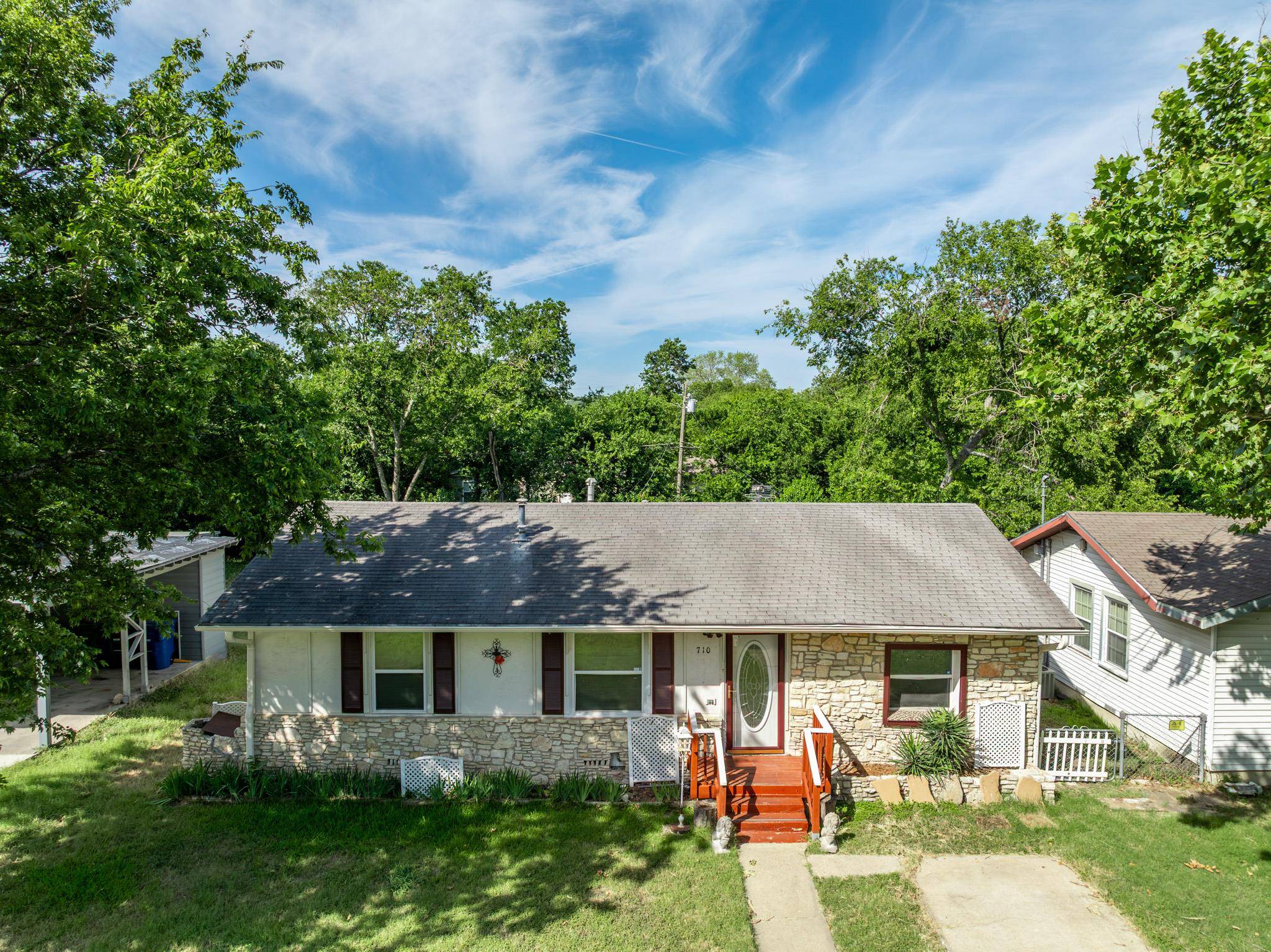 710 Mickan ST, Copperas Cove, TX 76522