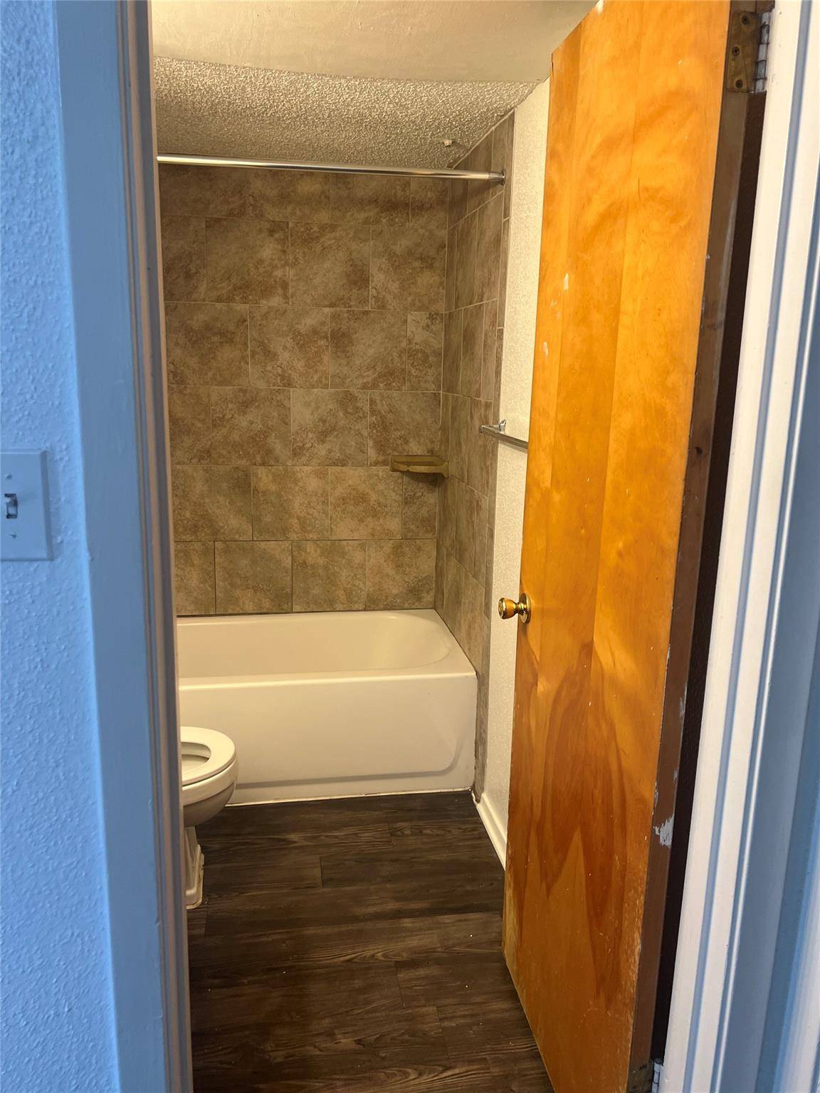 2803 Hemphill PARK #B-110, Austin, TX 78705