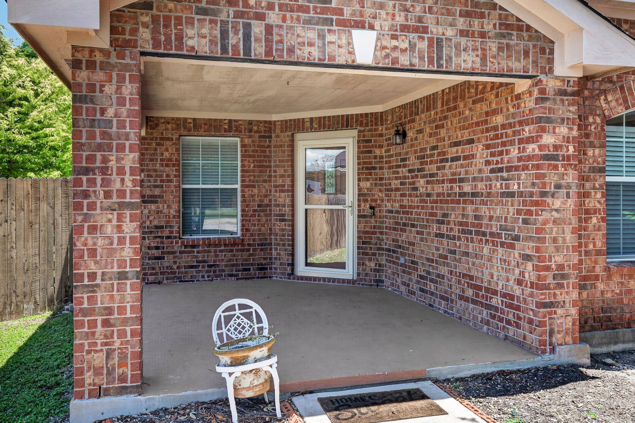315 Waterlily WAY, Hutto, TX 78634