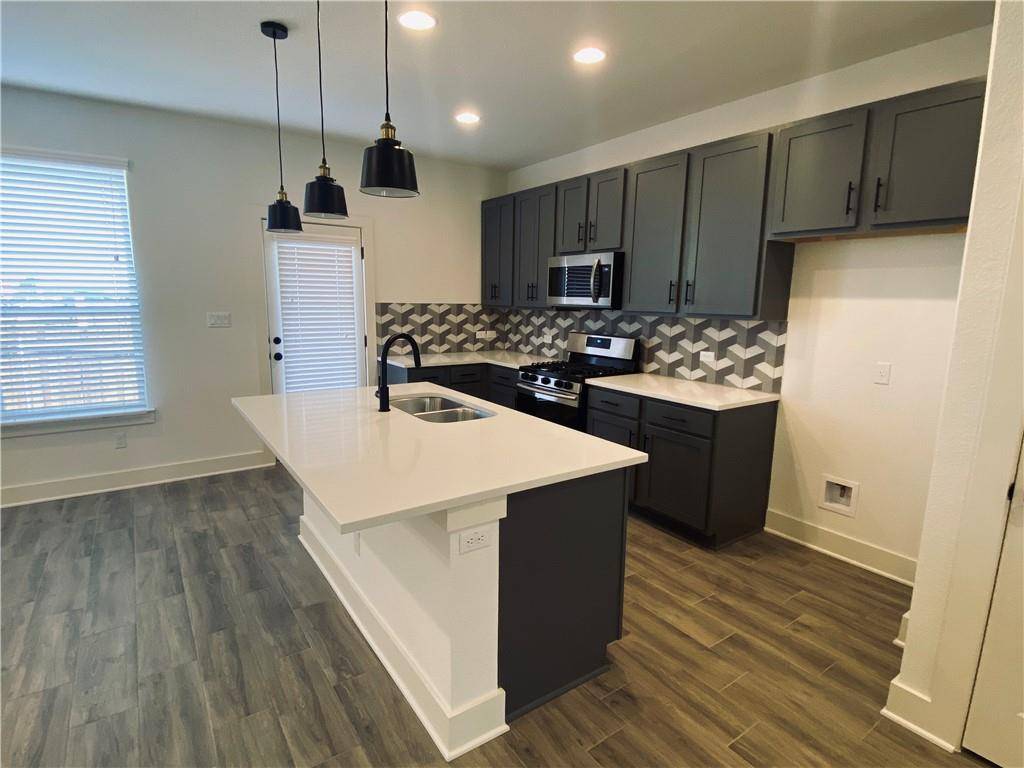 5160 N A W Grimes BLVD #121, Round Rock, TX 78665
