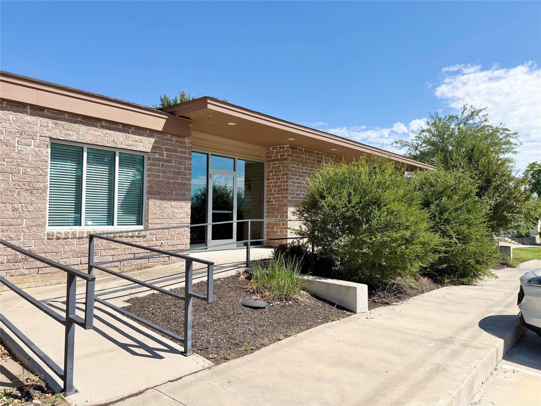 1110 Broadway Broadway, Marble Falls, TX 78654