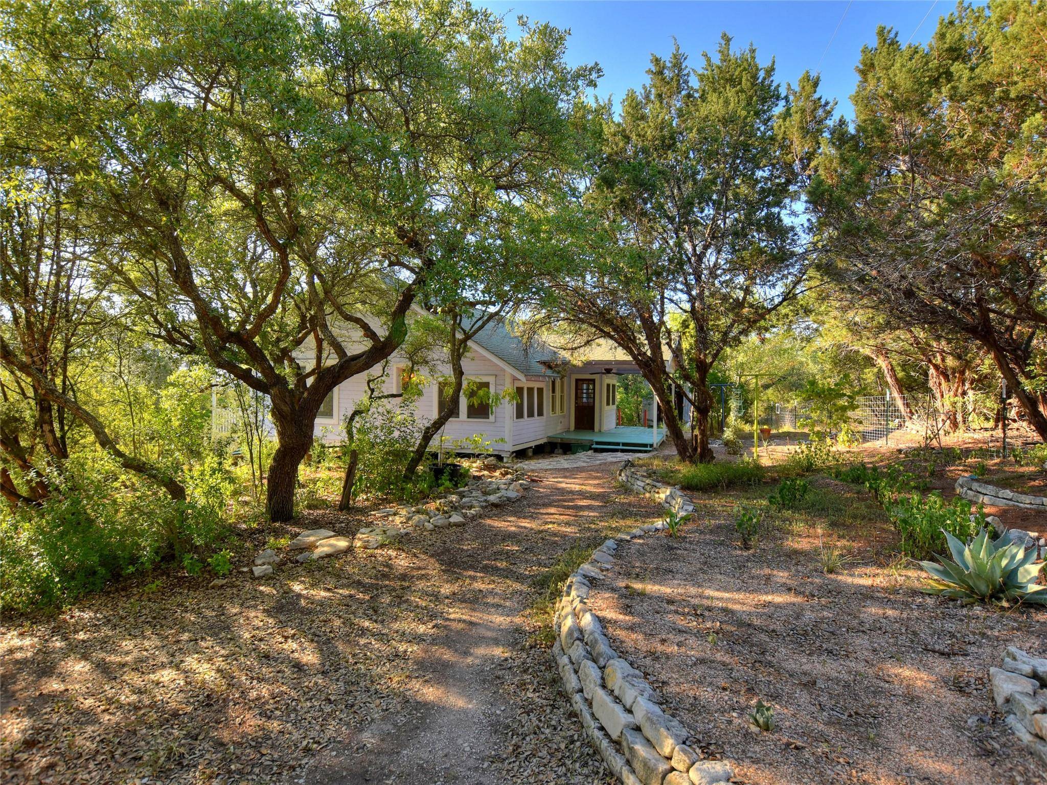 4503 Weletka DR, Austin, TX 78734