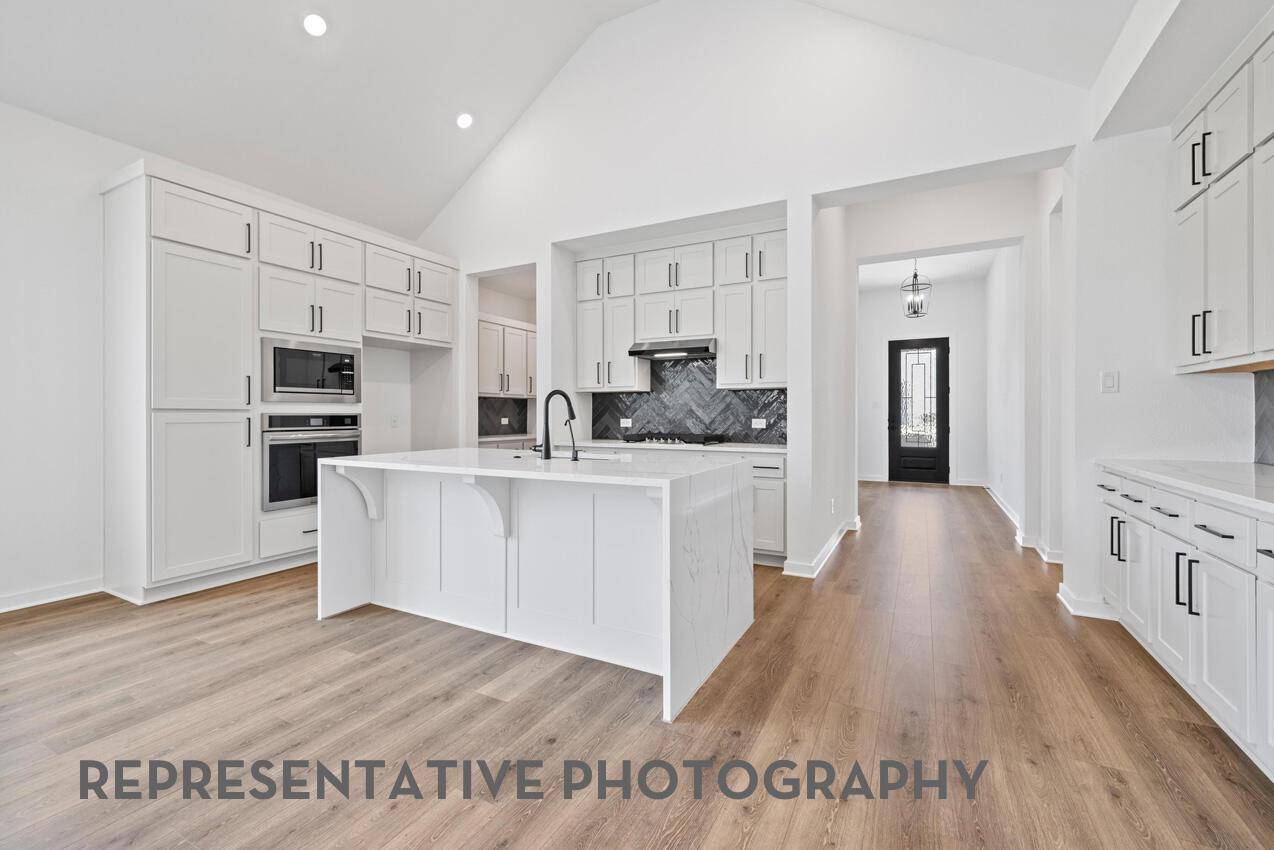 503 Outrider CT, Liberty Hill, TX 78642