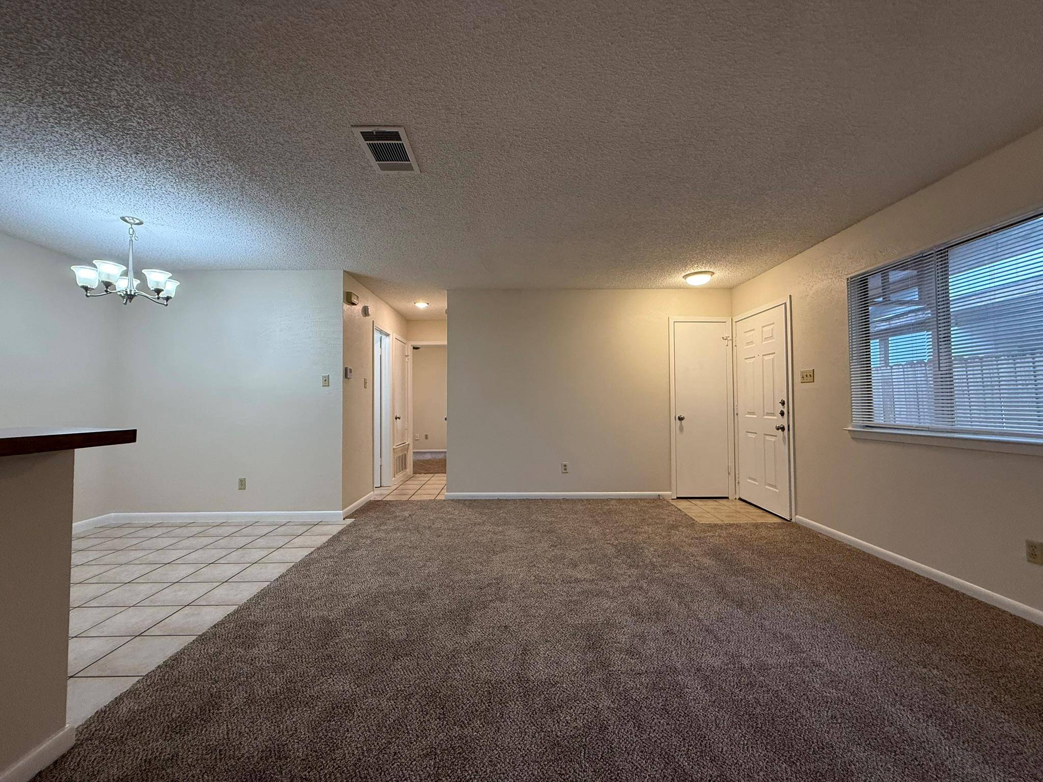 11945 Sunhillow BND #B, Austin, TX 78758