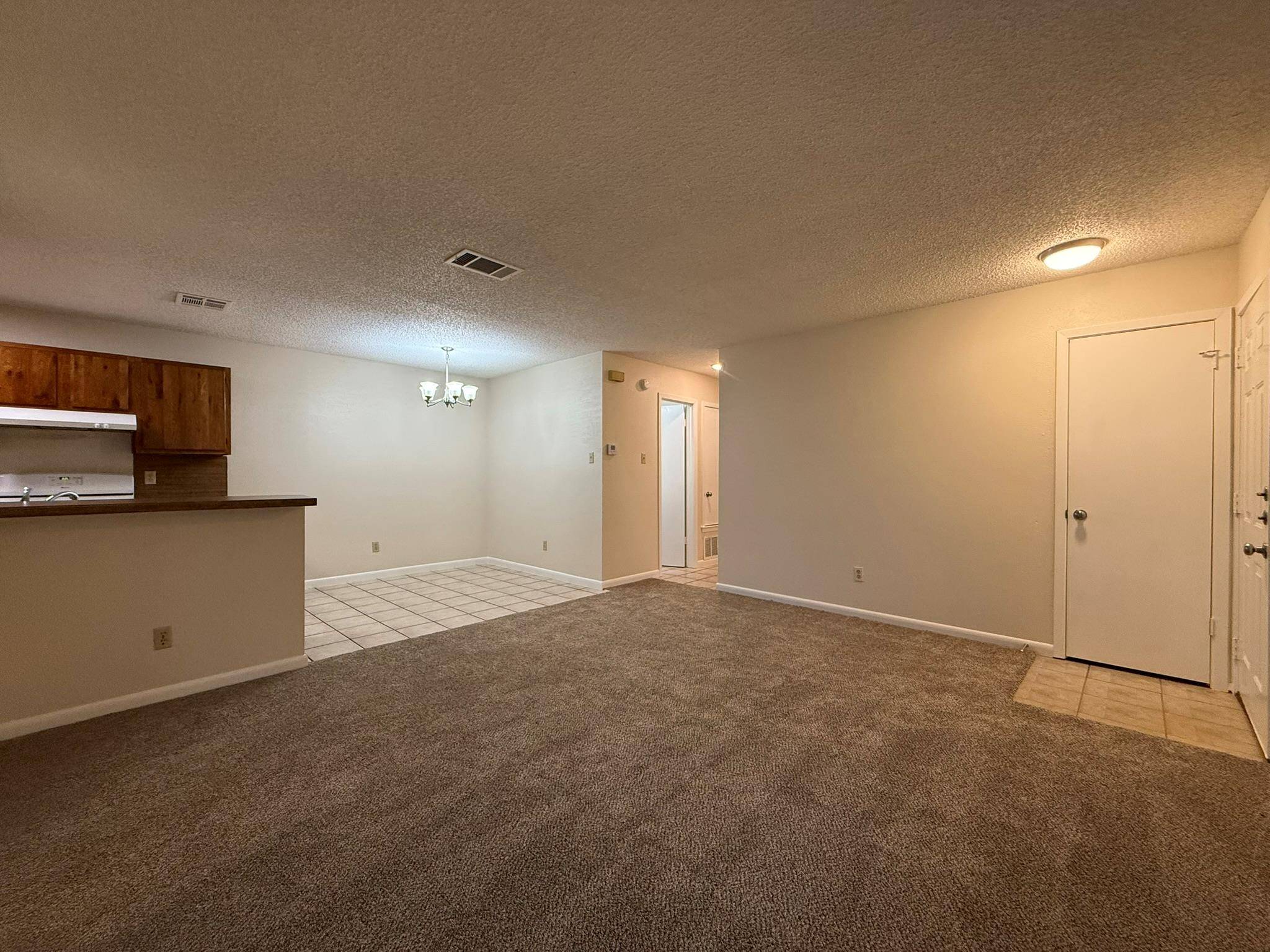 11945 Sunhillow BND #B, Austin, TX 78758