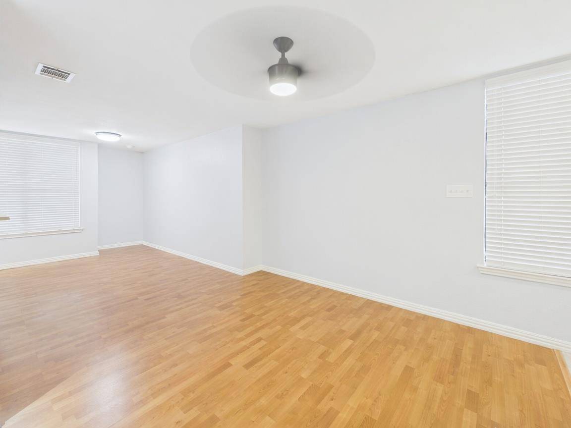 2409 Leon ST #201, Austin, TX 78705
