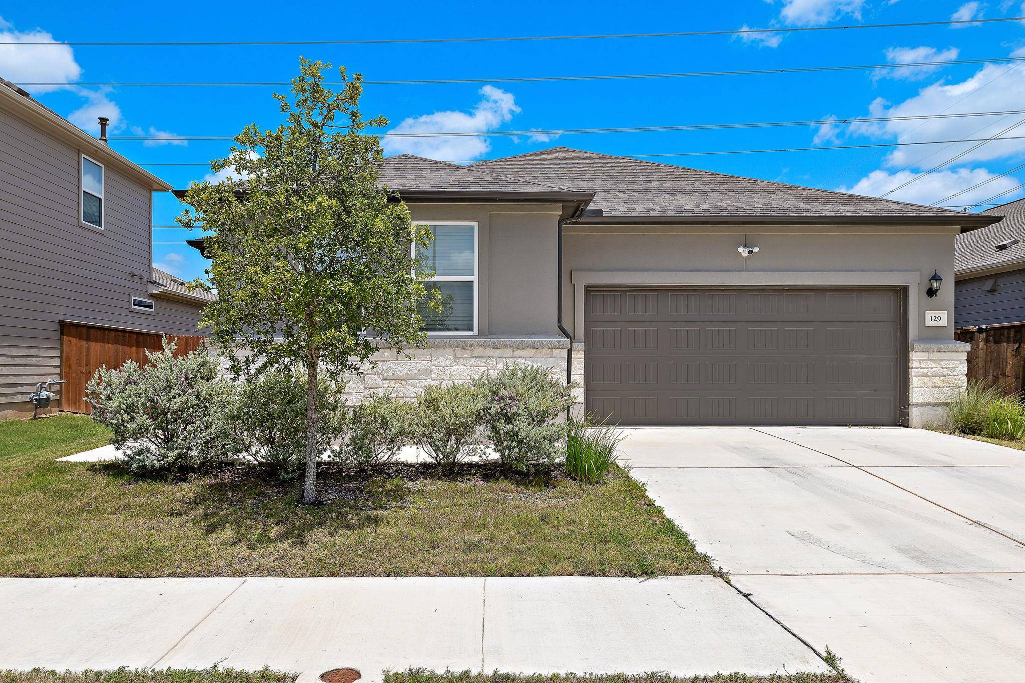 129 Adeline RD, Hutto, TX 78634
