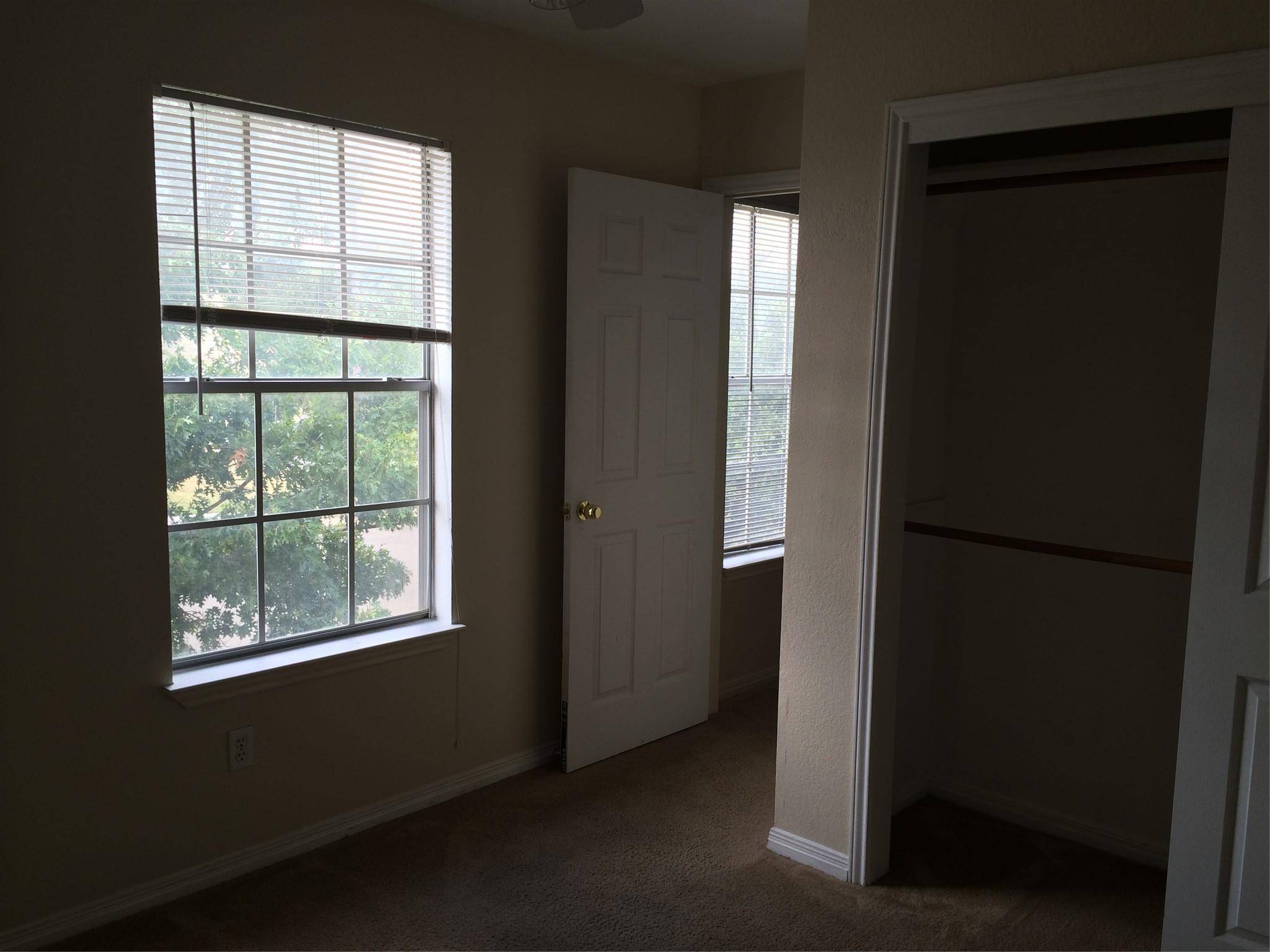 3003-C WHISPER OAKS LN #C, Georgetown, TX 78628