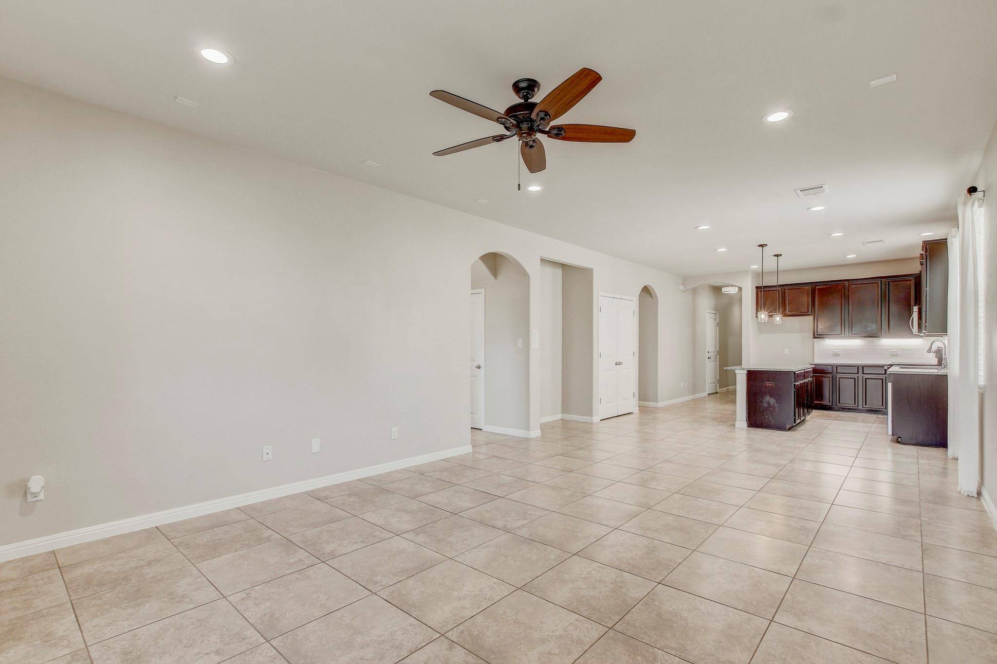 356 Quarry LN, Liberty Hill, TX 78642