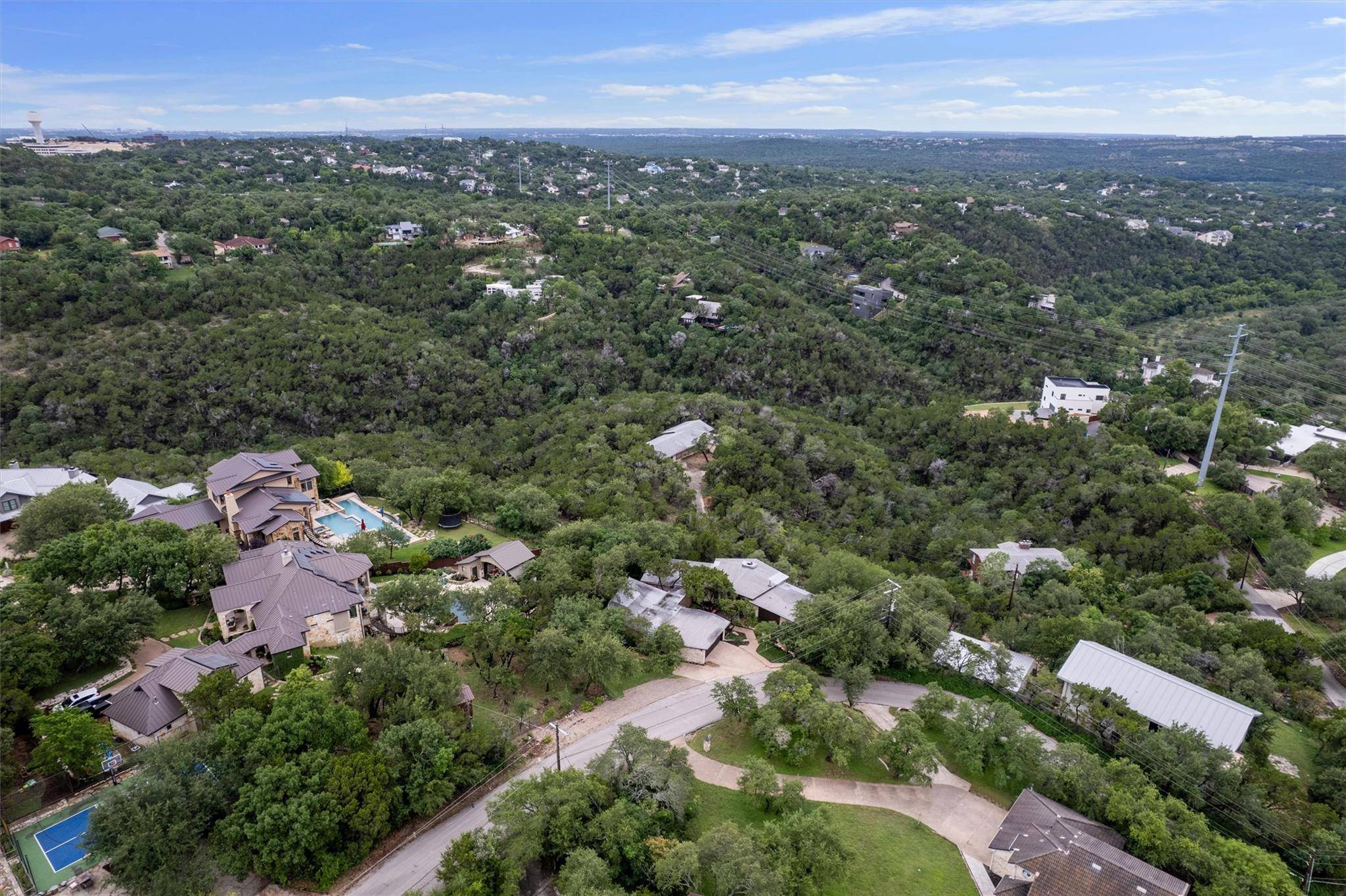 501 Drawbridge RD, Austin, TX 78746