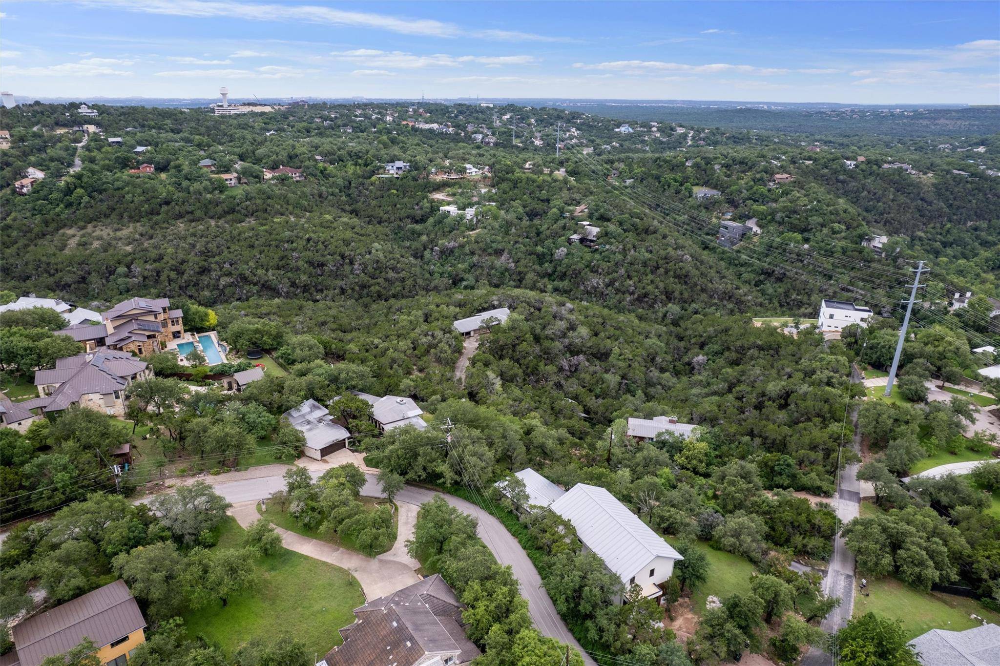 501 Drawbridge RD, Austin, TX 78746