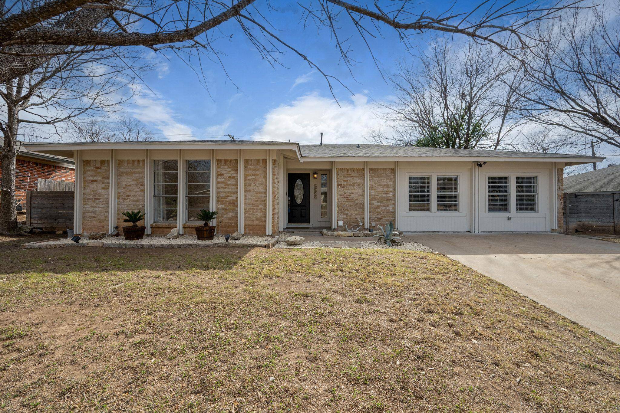4709 York Hill DR, Austin, TX 78723